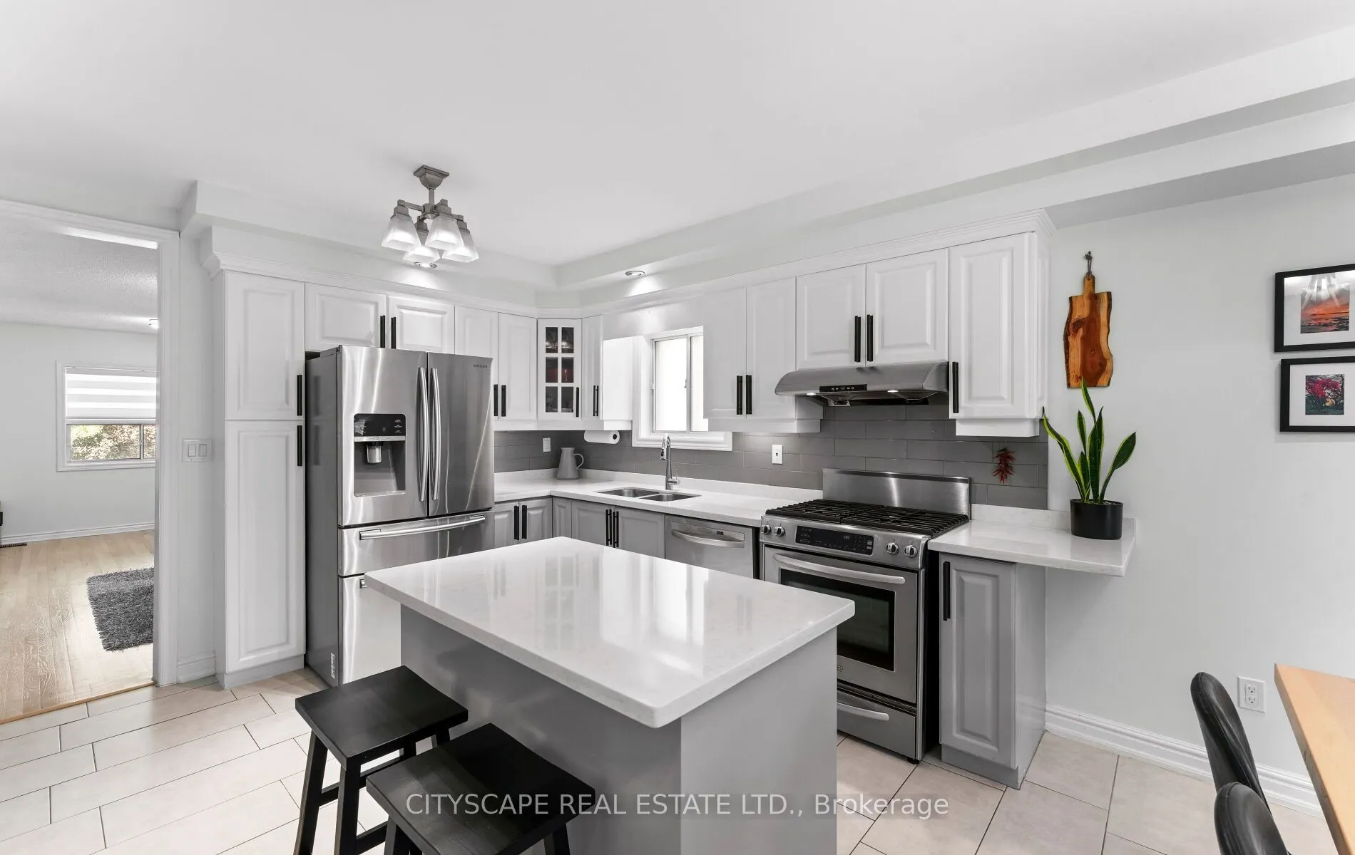 3 Cardell Avenue