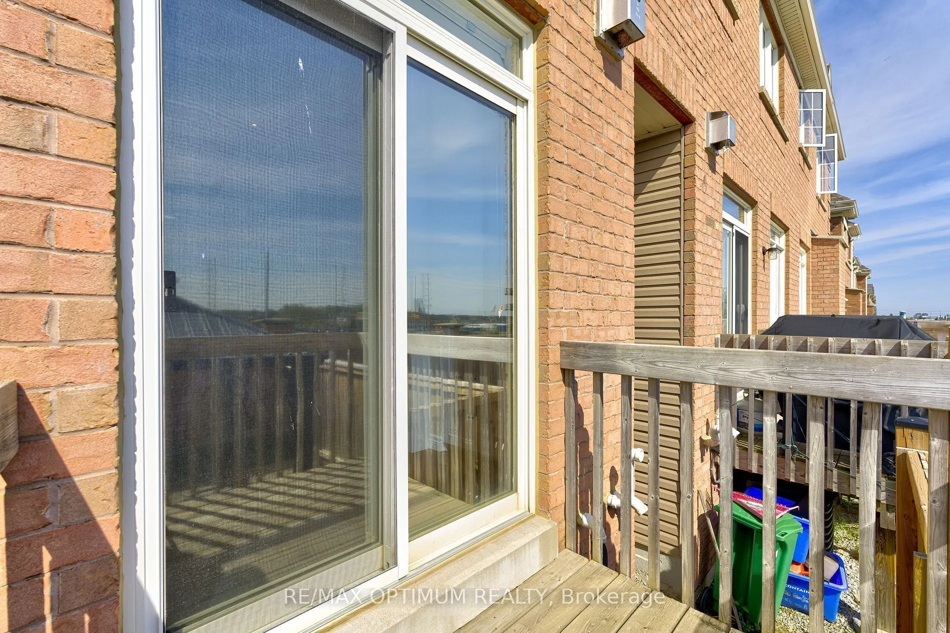 140 Sky Harbour Drive