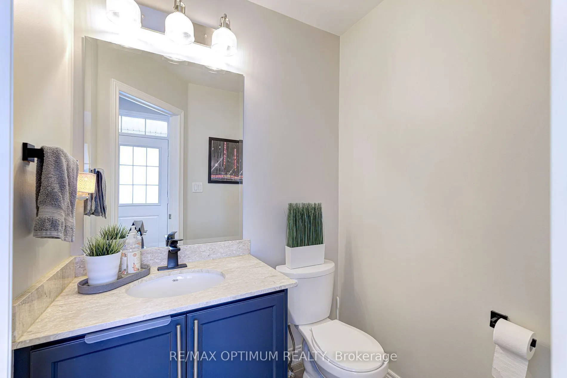 140 Sky Harbour Drive