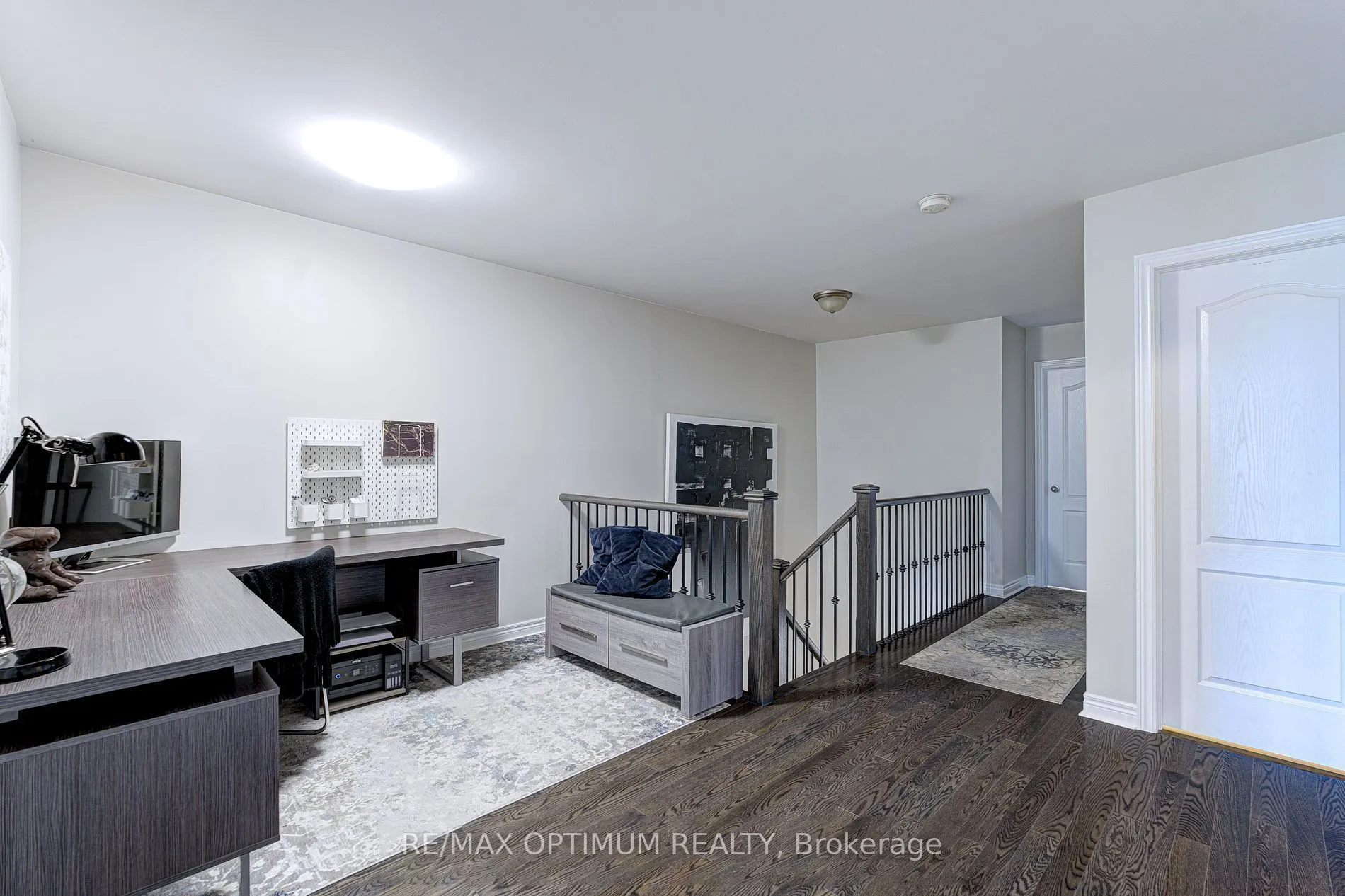 140 Sky Harbour Drive