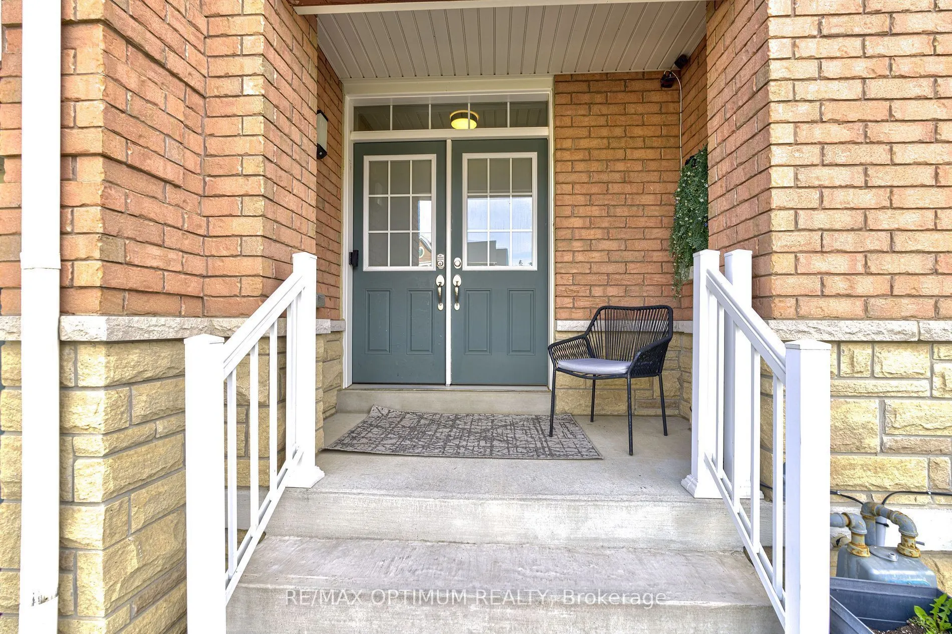140 Sky Harbour Drive