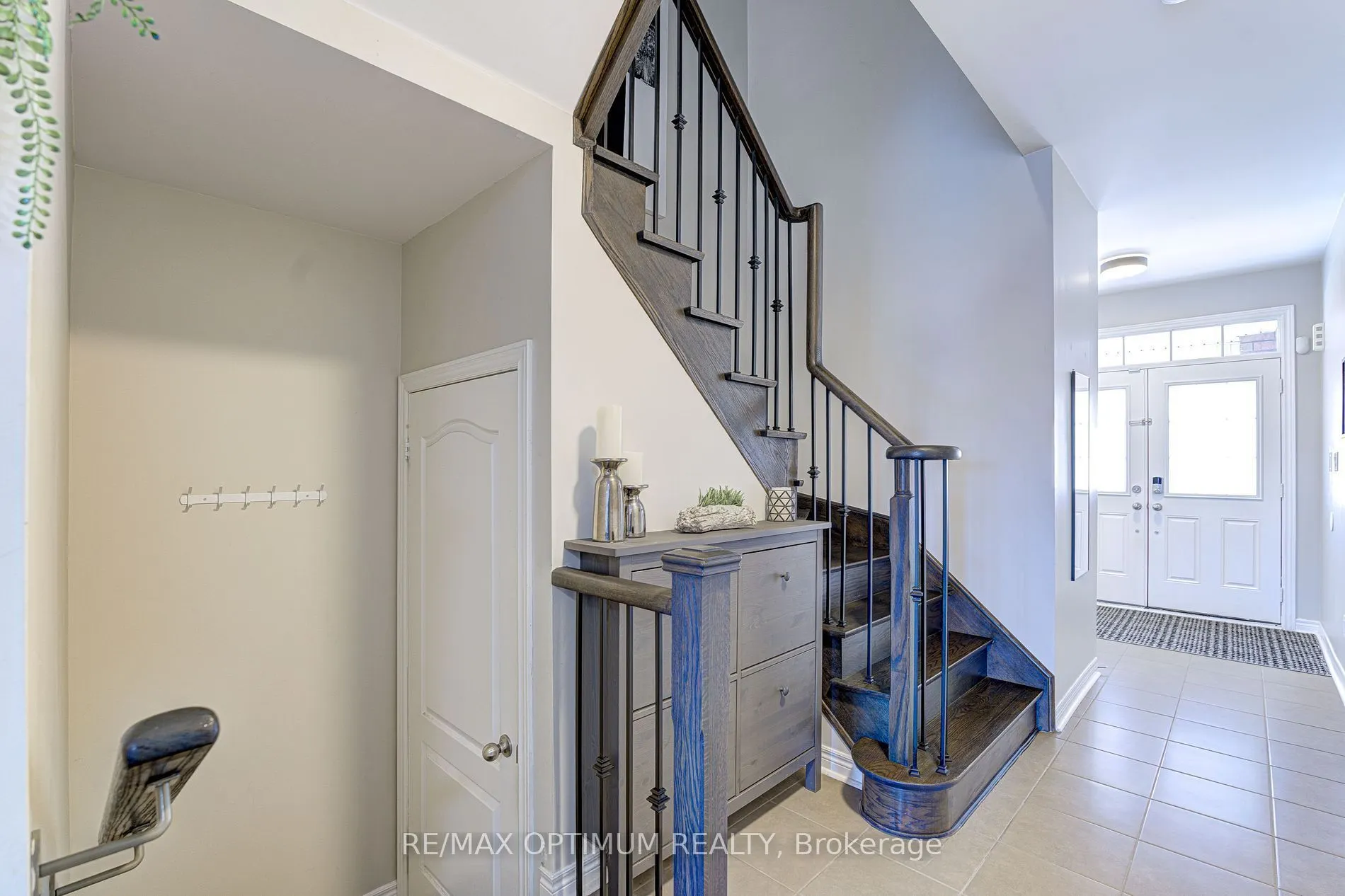 140 Sky Harbour Drive