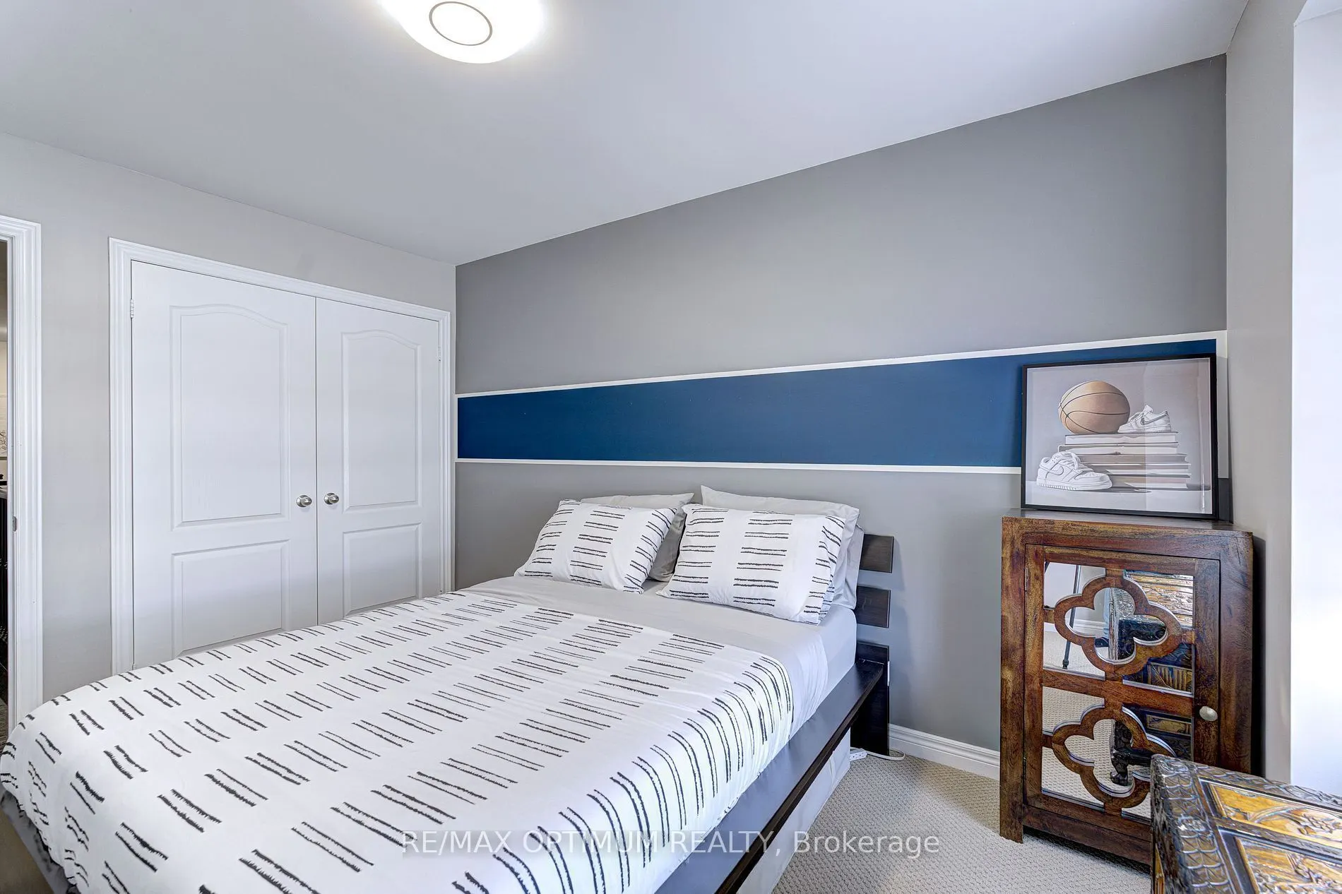 140 Sky Harbour Drive