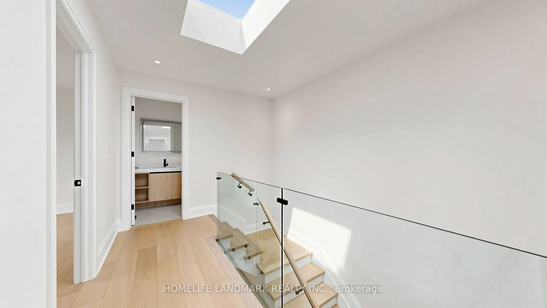 750 Glengrove Avenue W #Unit A
