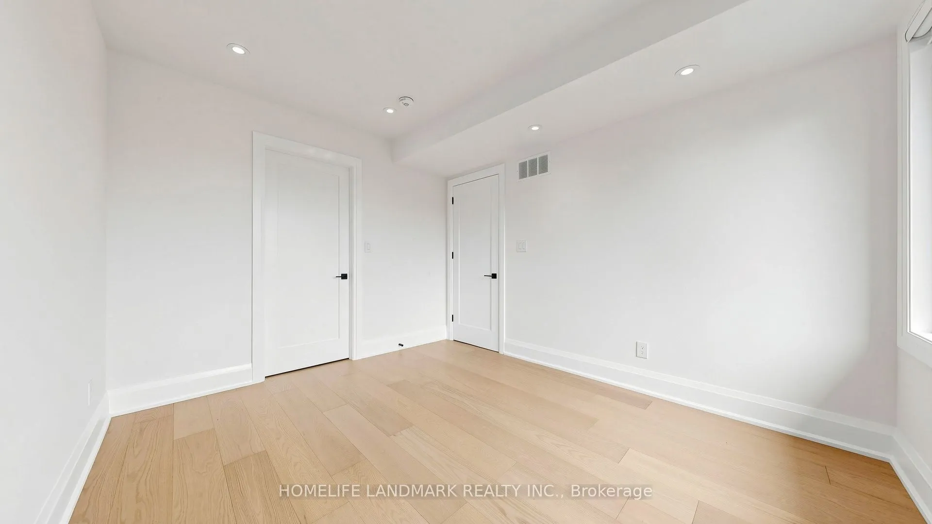 750 Glengrove Avenue W #Unit A