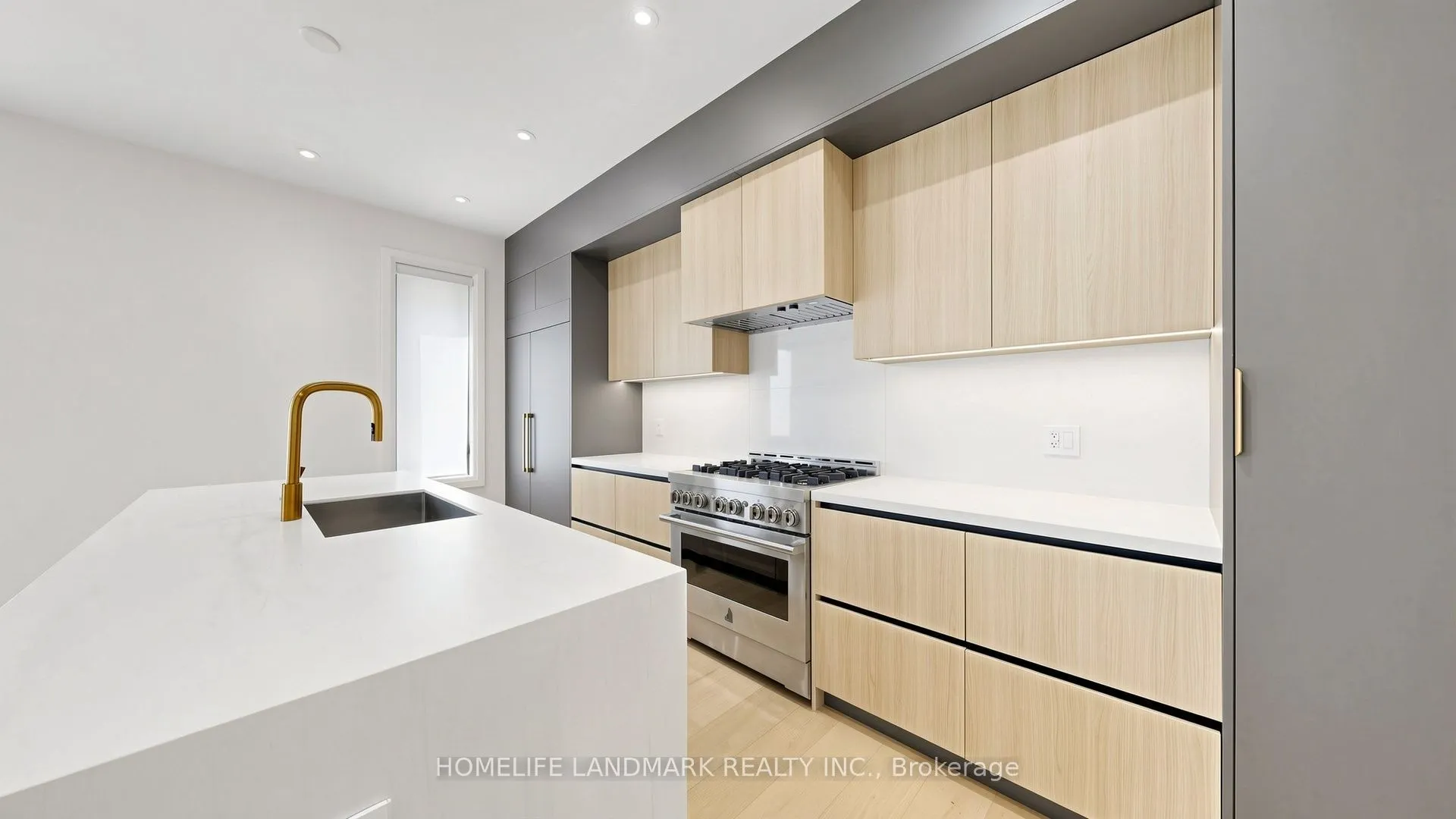 750 Glengrove Avenue W #Unit A