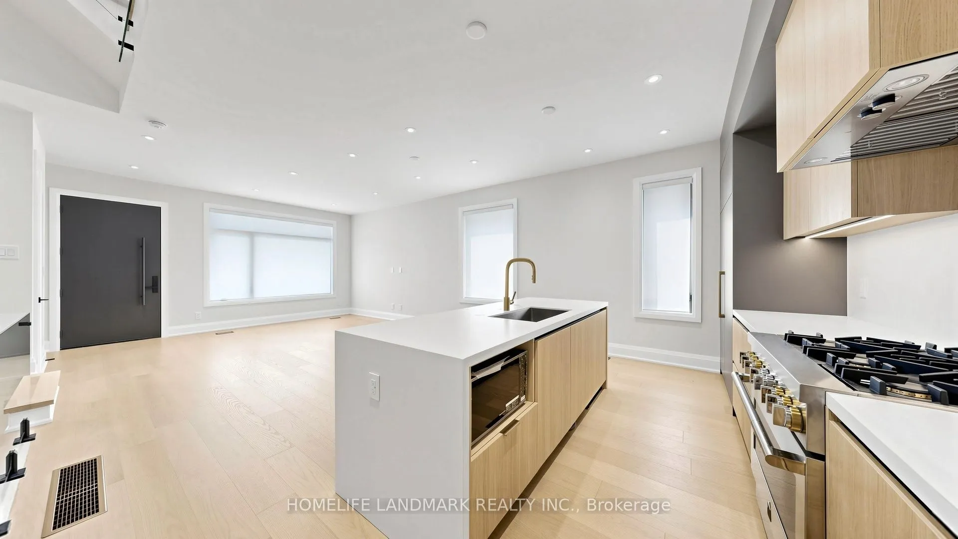 750 Glengrove Avenue W #Unit A