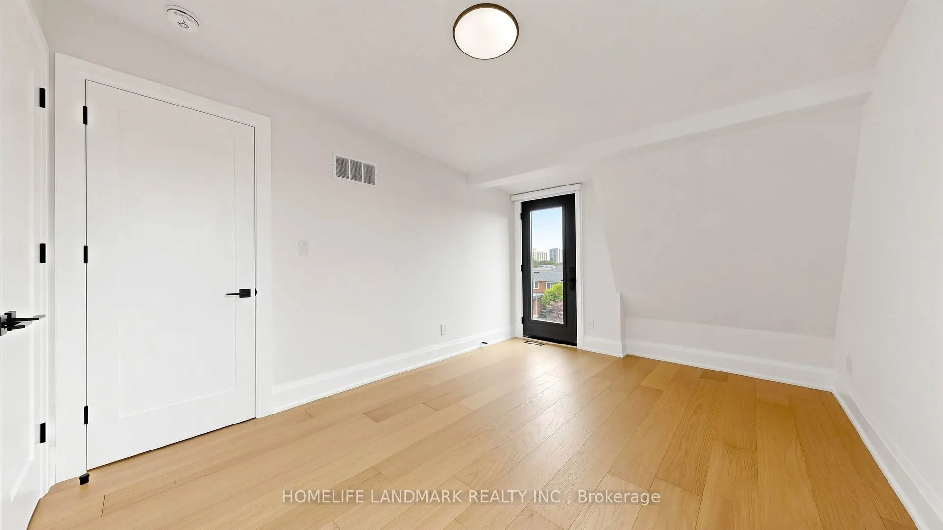 750 Glengrove Avenue W #Unit A