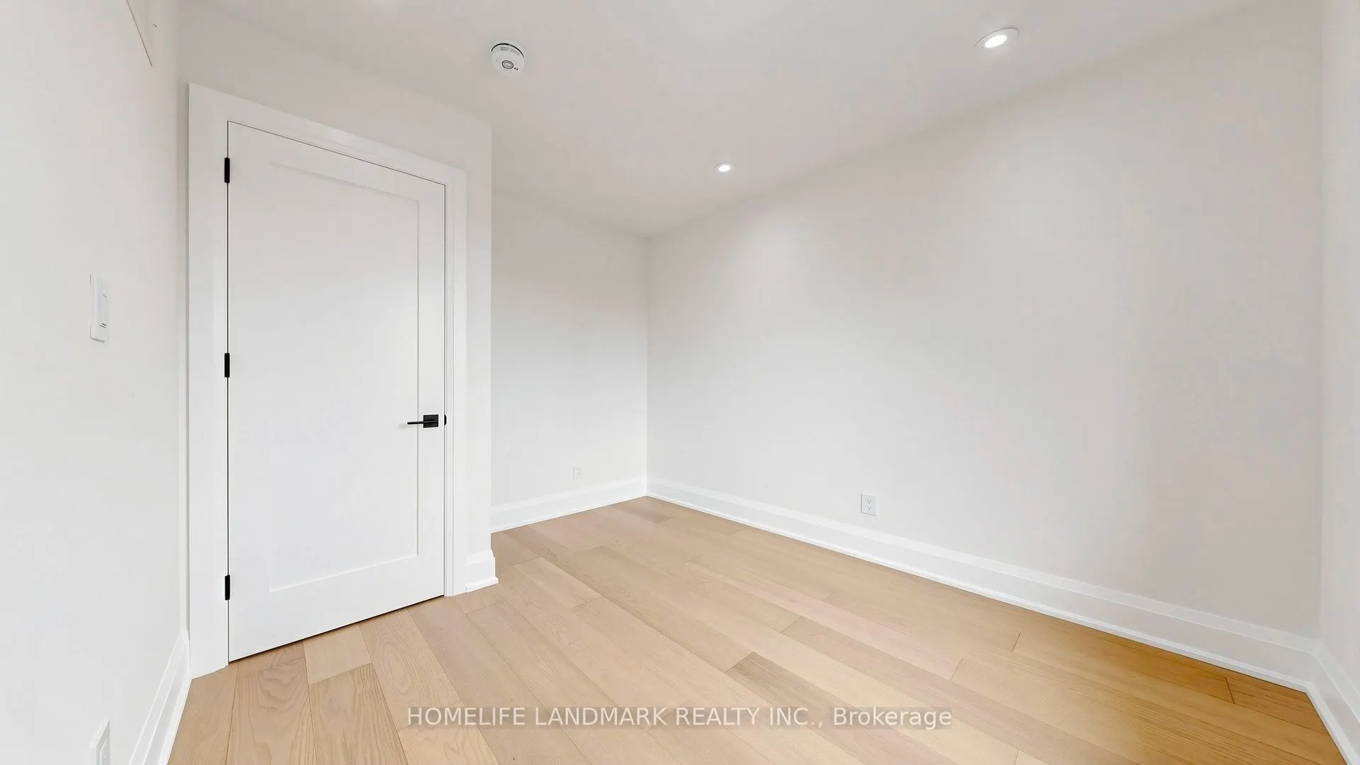 750 Glengrove Avenue W #Unit A