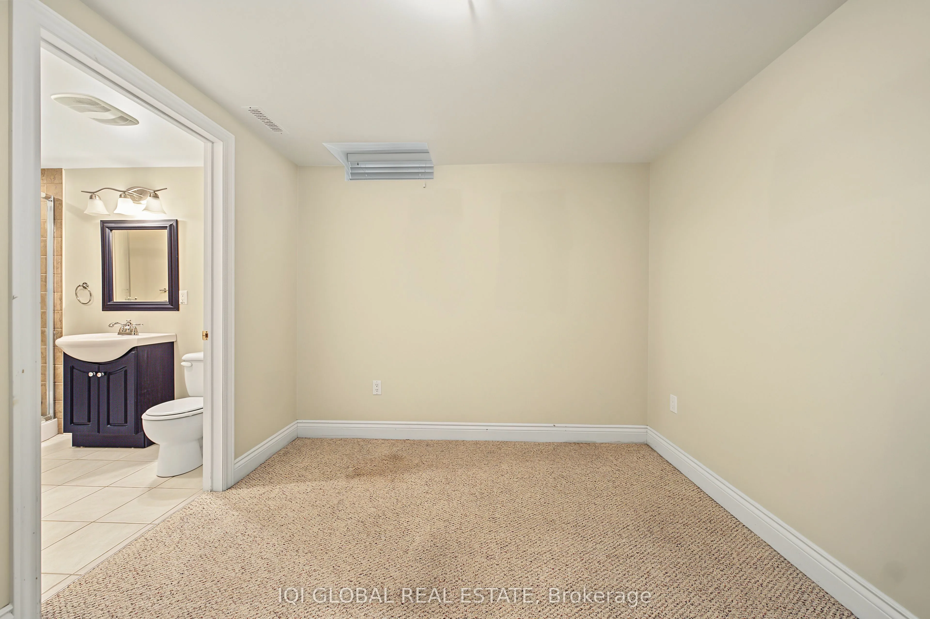 1497 Greenbriar Drive