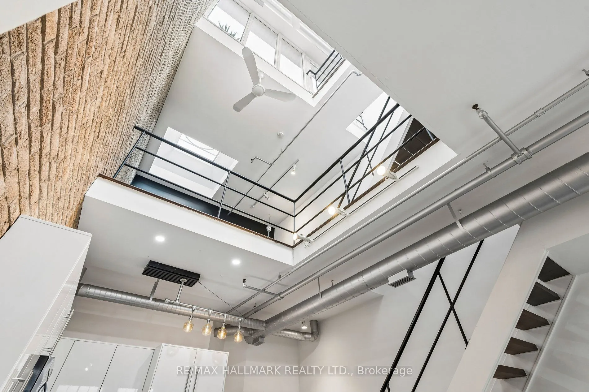 6 Bartlett Avenue #7
