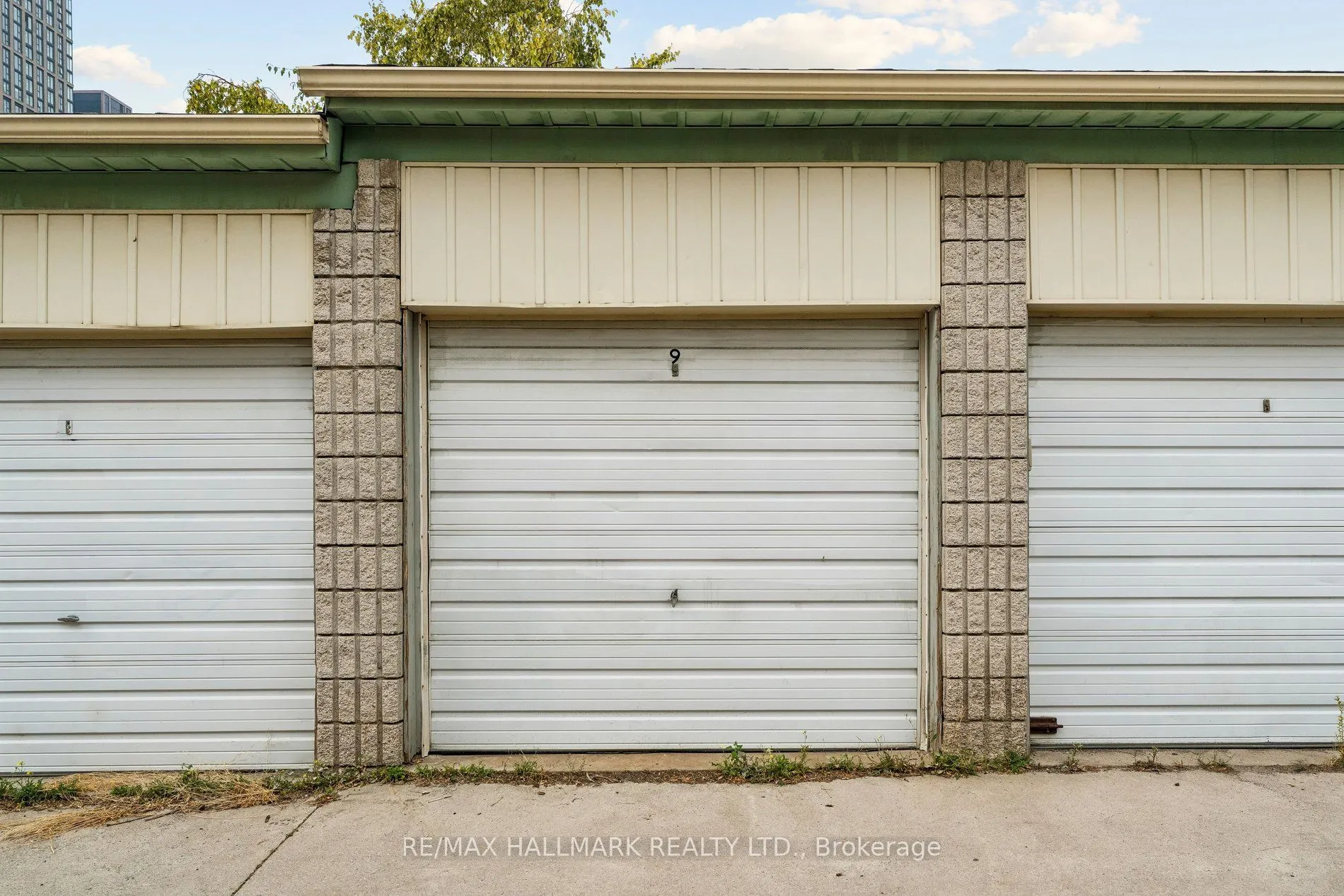 6 Bartlett Avenue #7