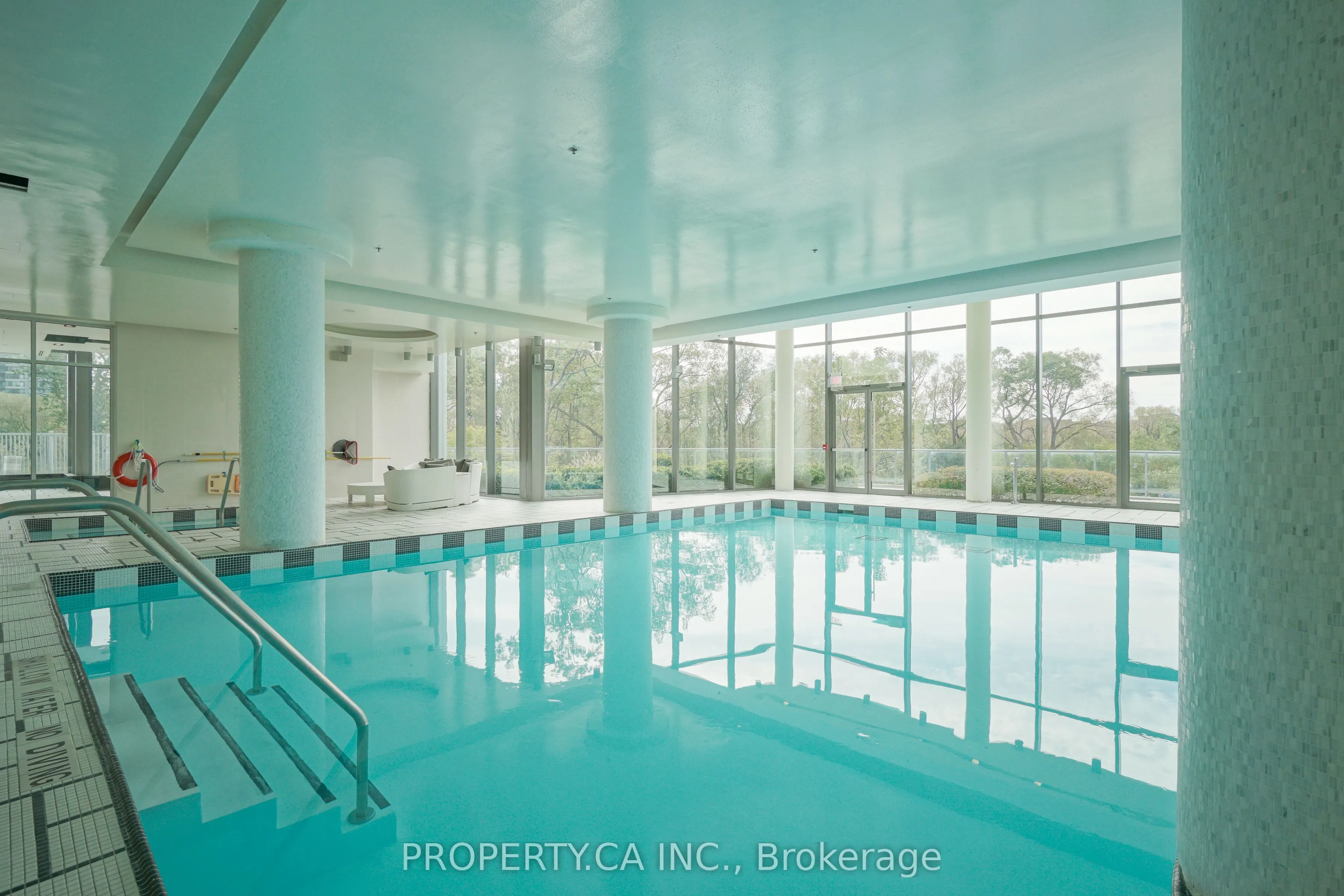 88 Park Lawn Road #1215