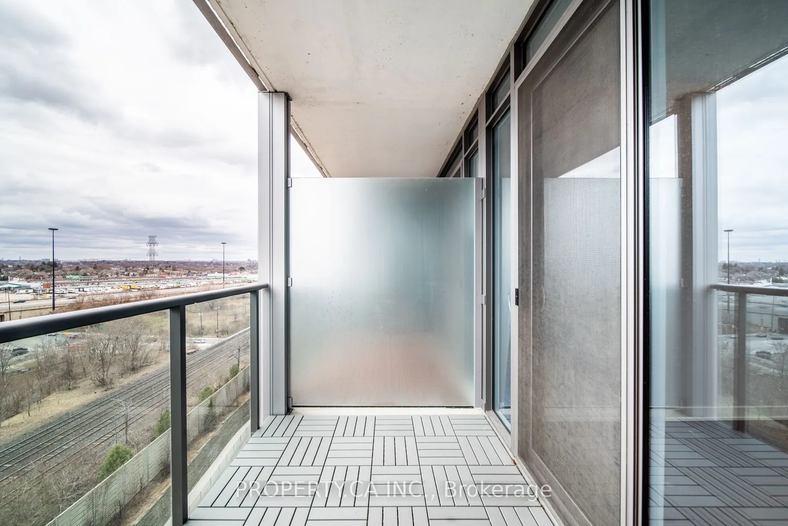 88 Park Lawn Road #1215