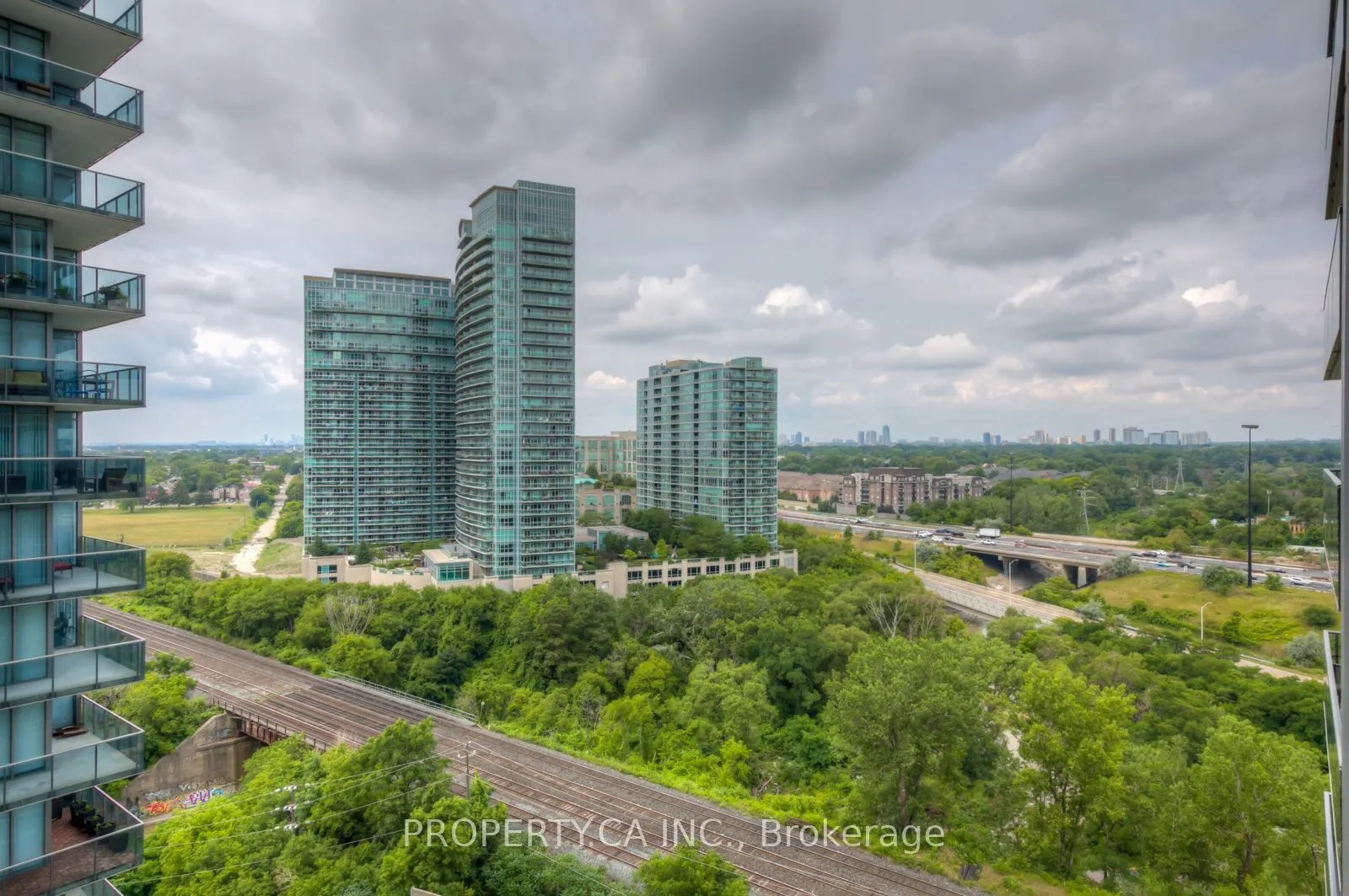 88 Park Lawn Road #1215