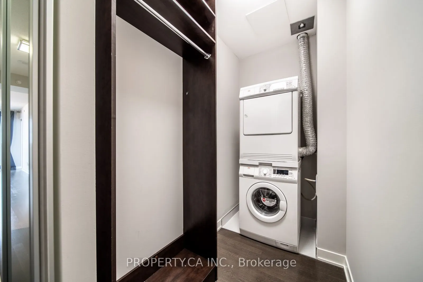 88 Park Lawn Road #1215