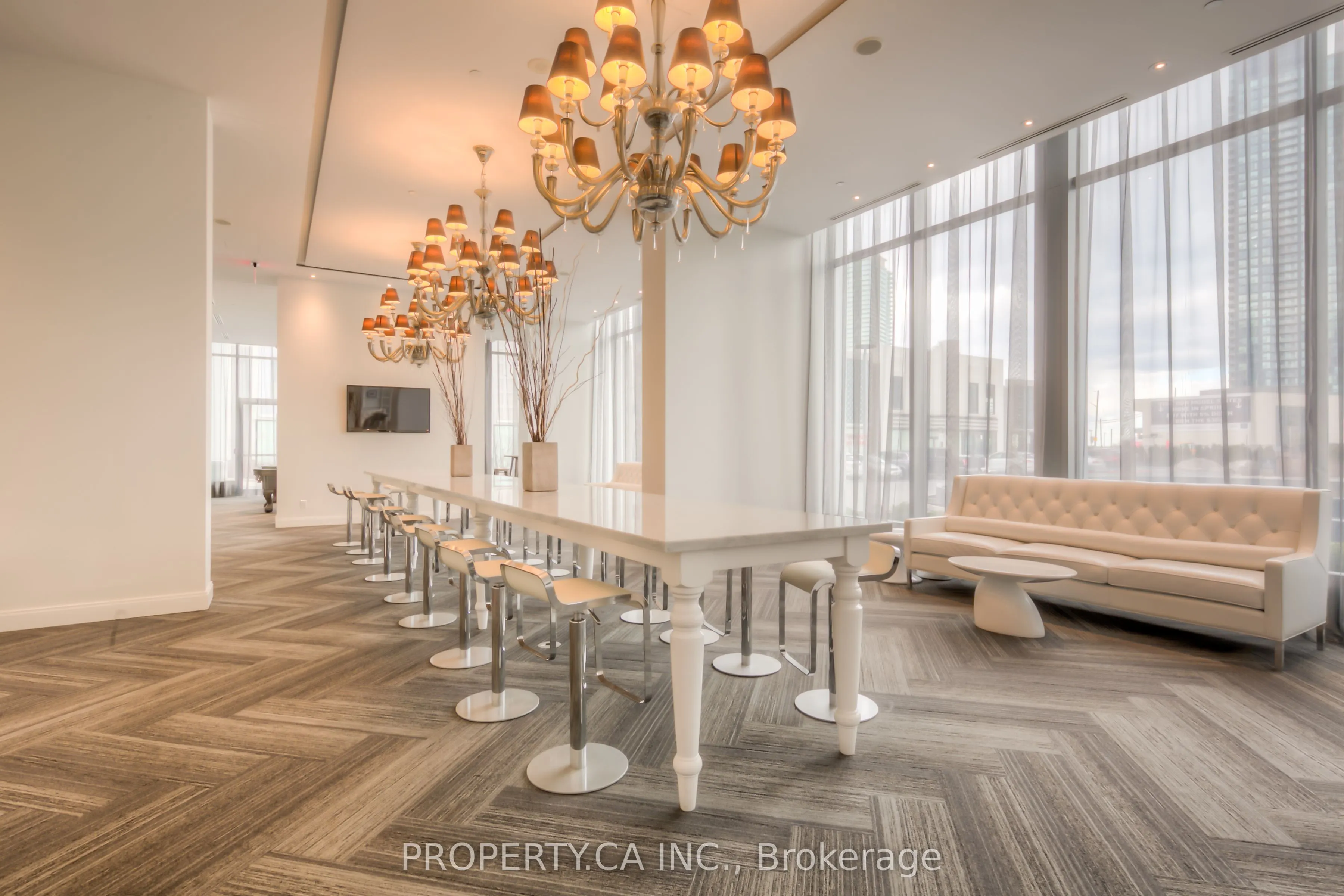 88 Park Lawn Road #1215