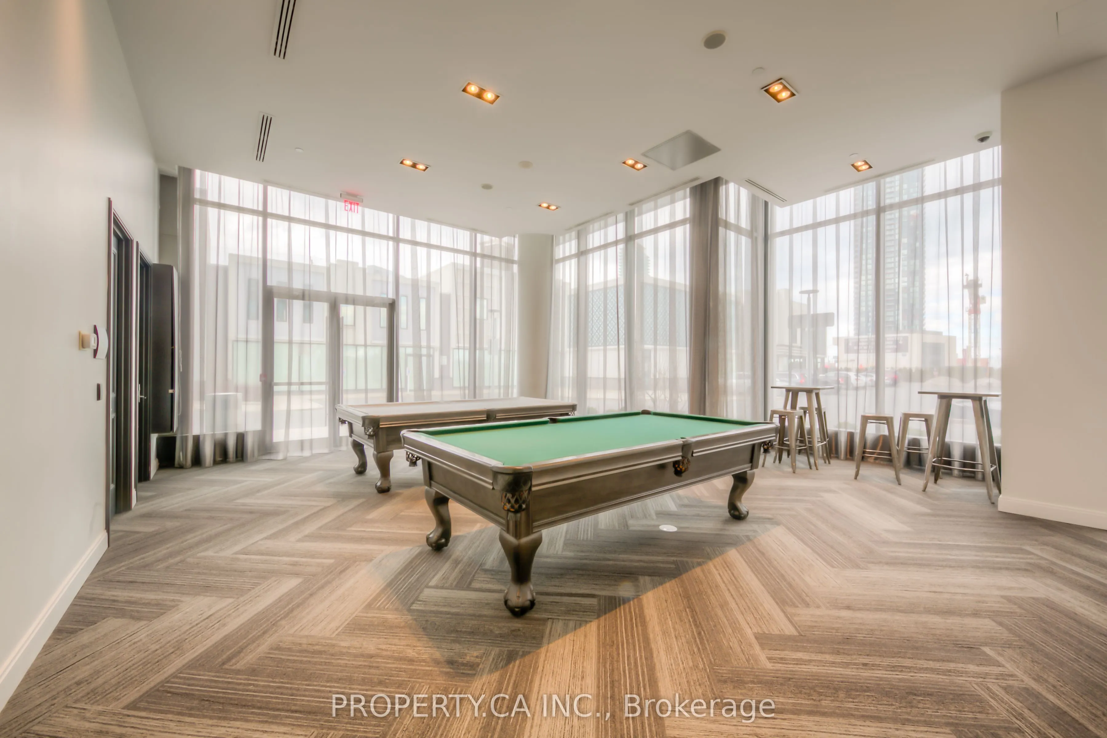 88 Park Lawn Road #1215