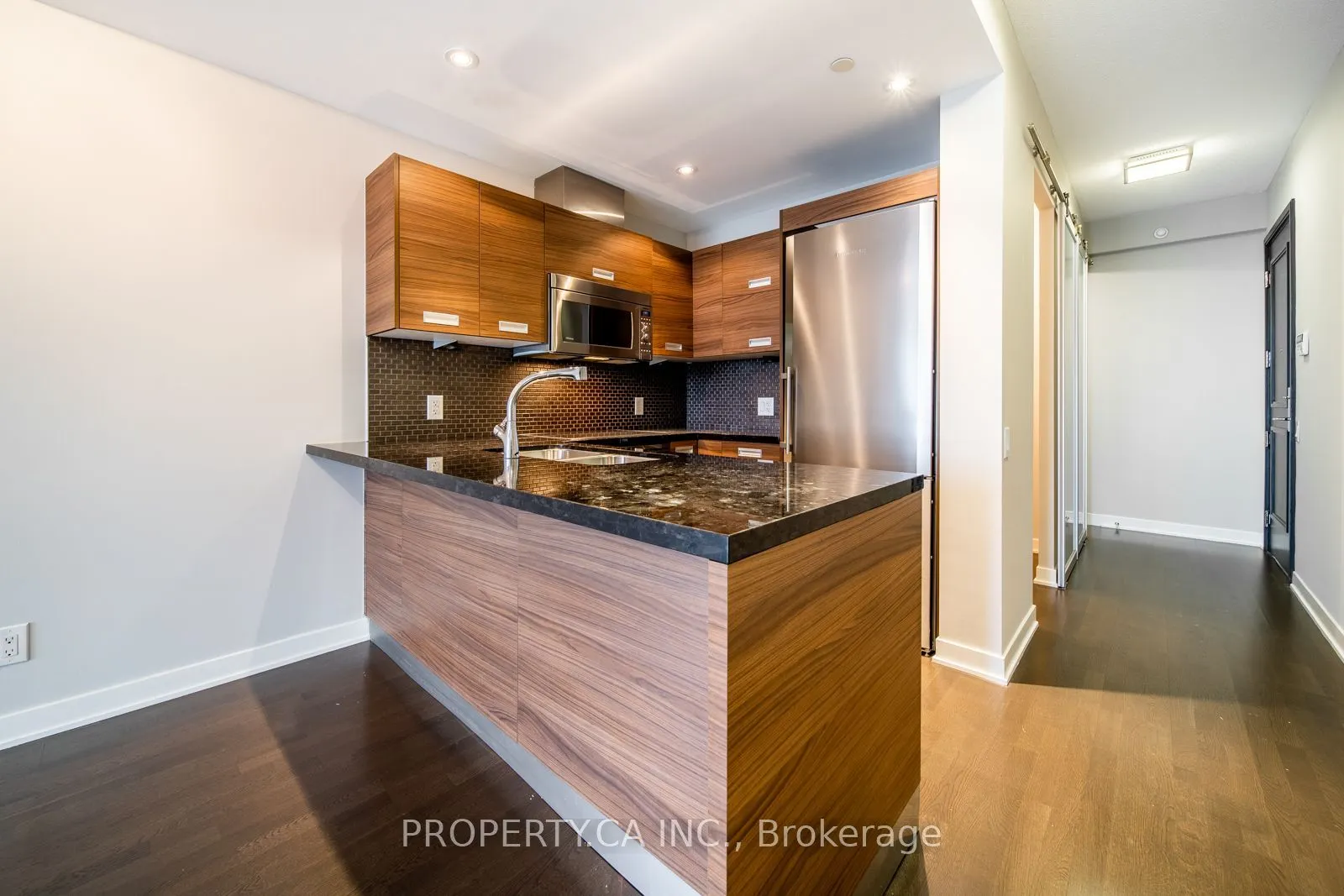 88 Park Lawn Road #1215