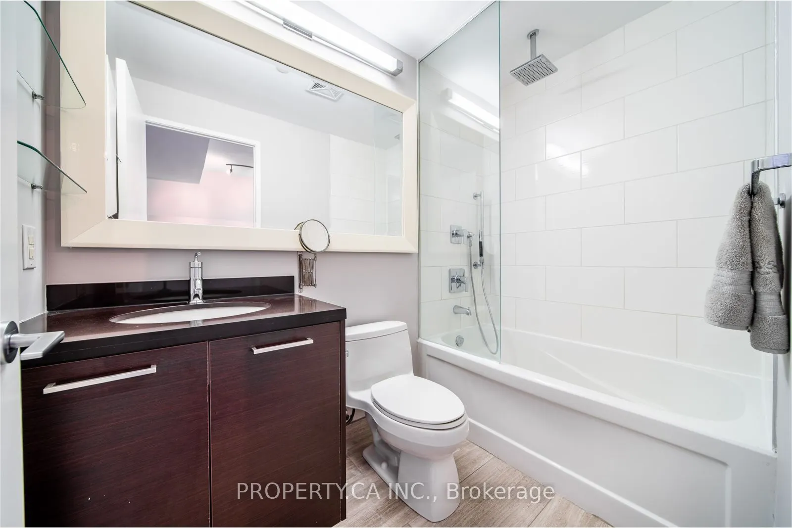 88 Park Lawn Road #1215