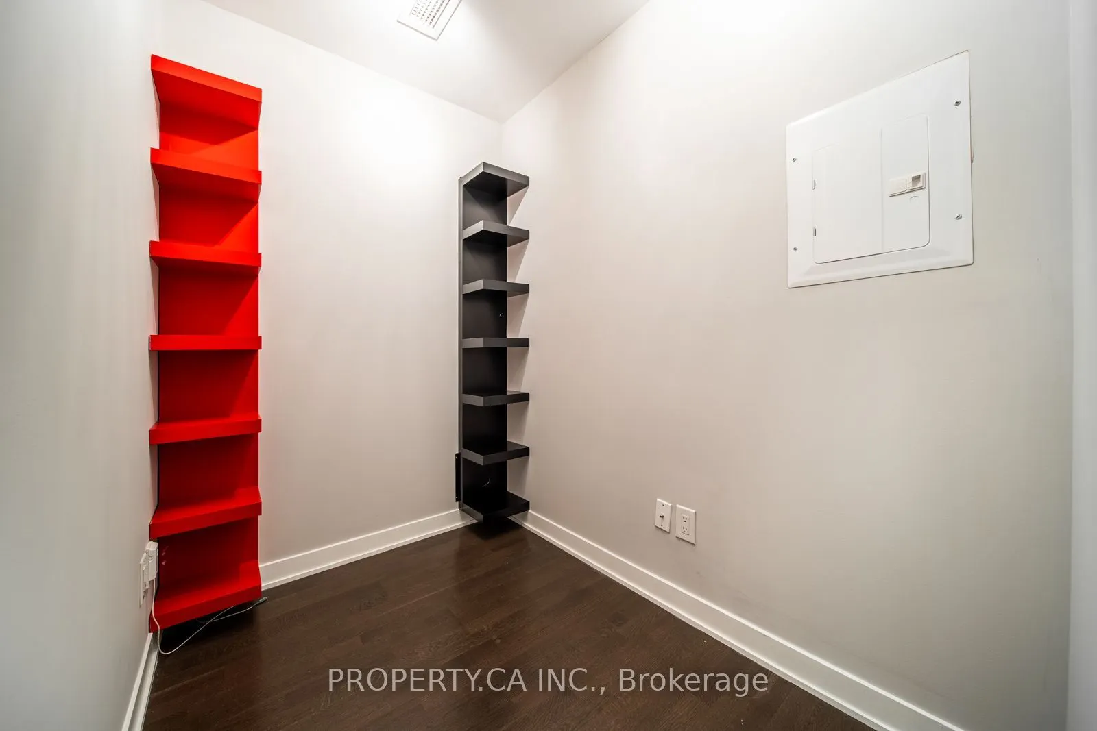 88 Park Lawn Road #1215