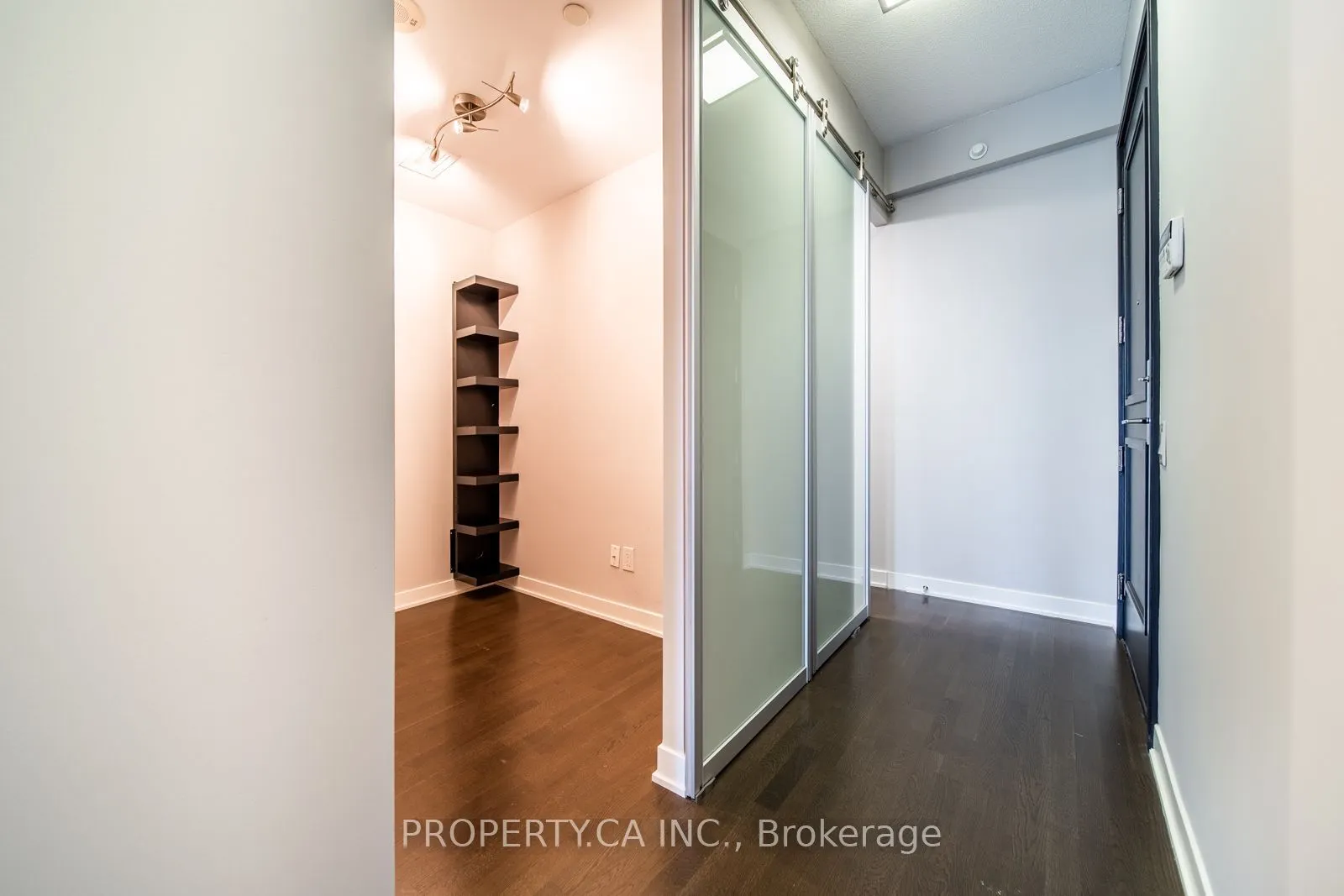88 Park Lawn Road #1215