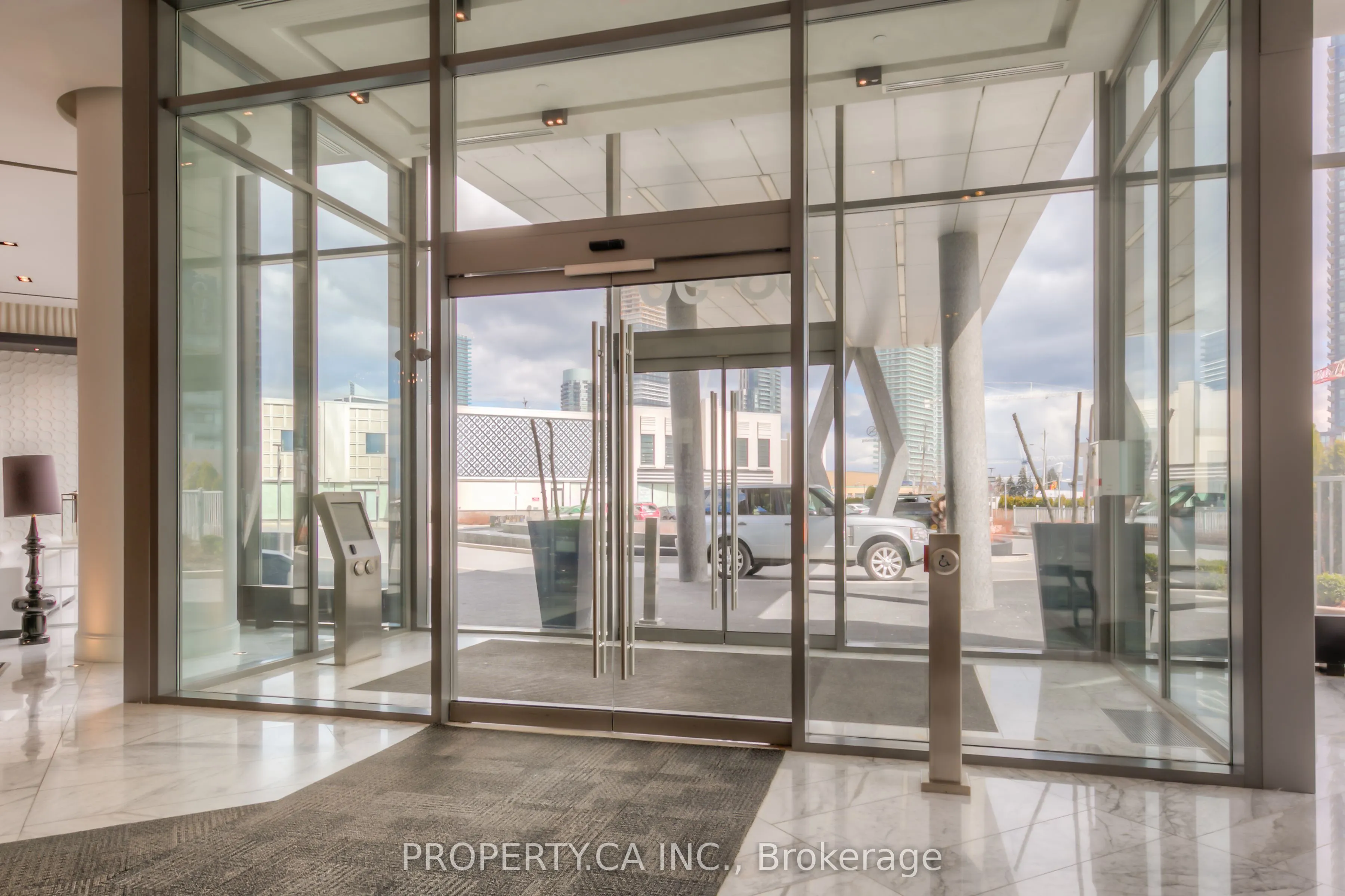 88 Park Lawn Road #1215
