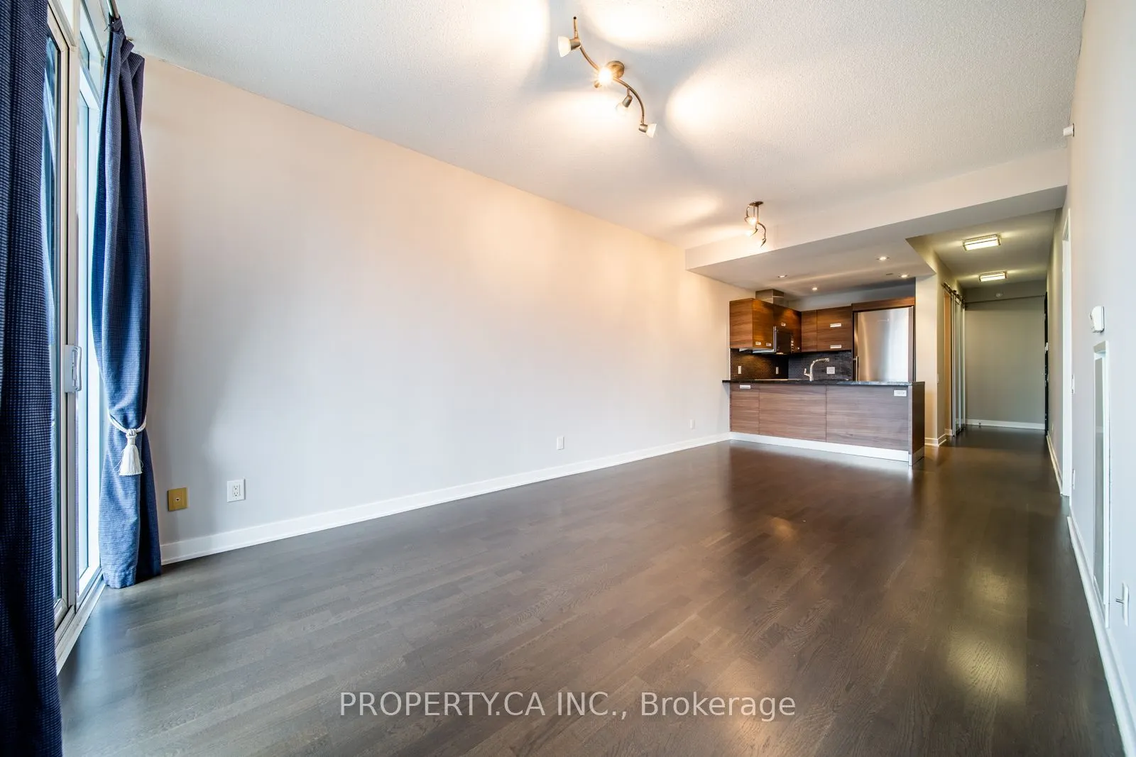 88 Park Lawn Road #1215
