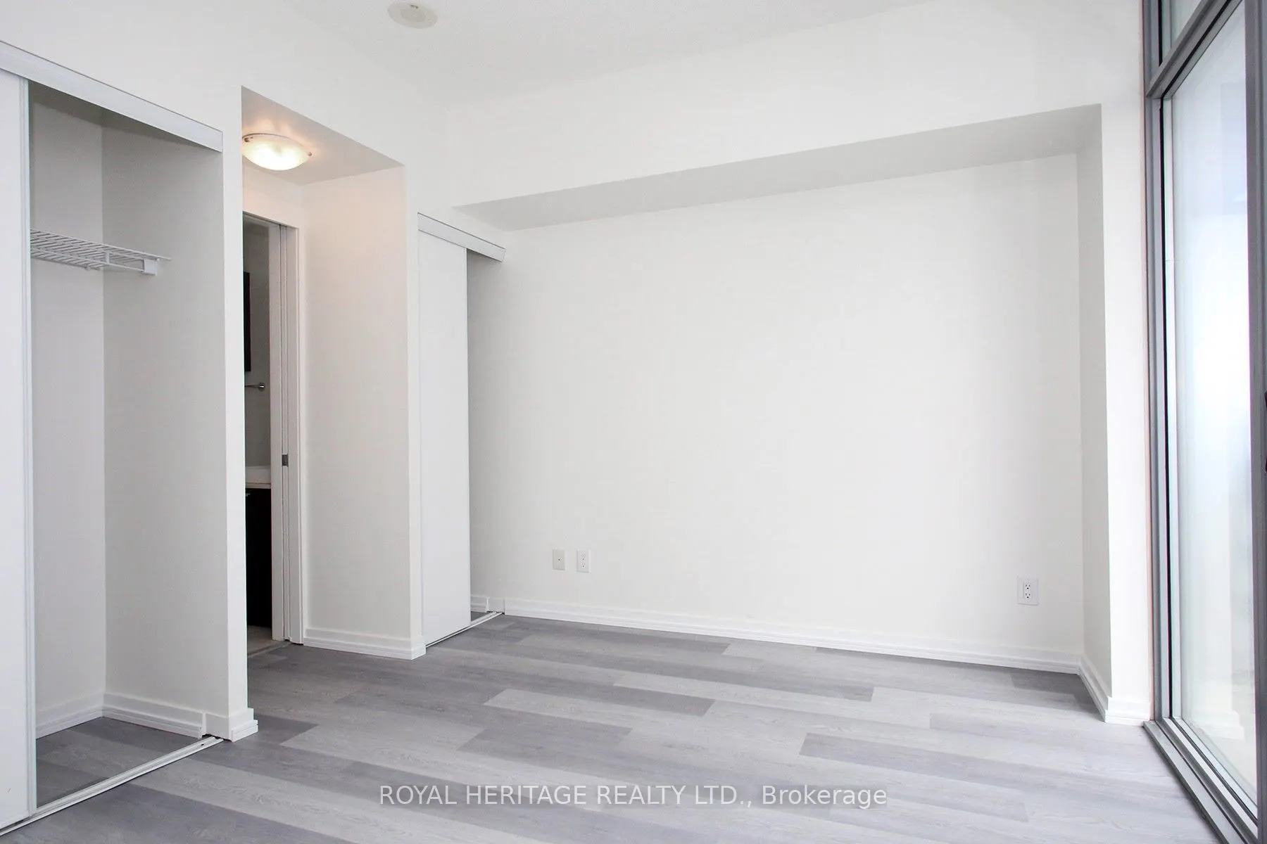 105 Queensway Avenue #1216