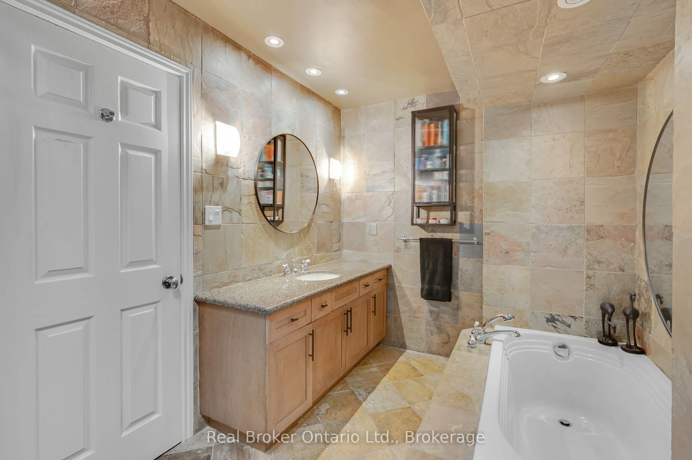 3270 Shelburne Place