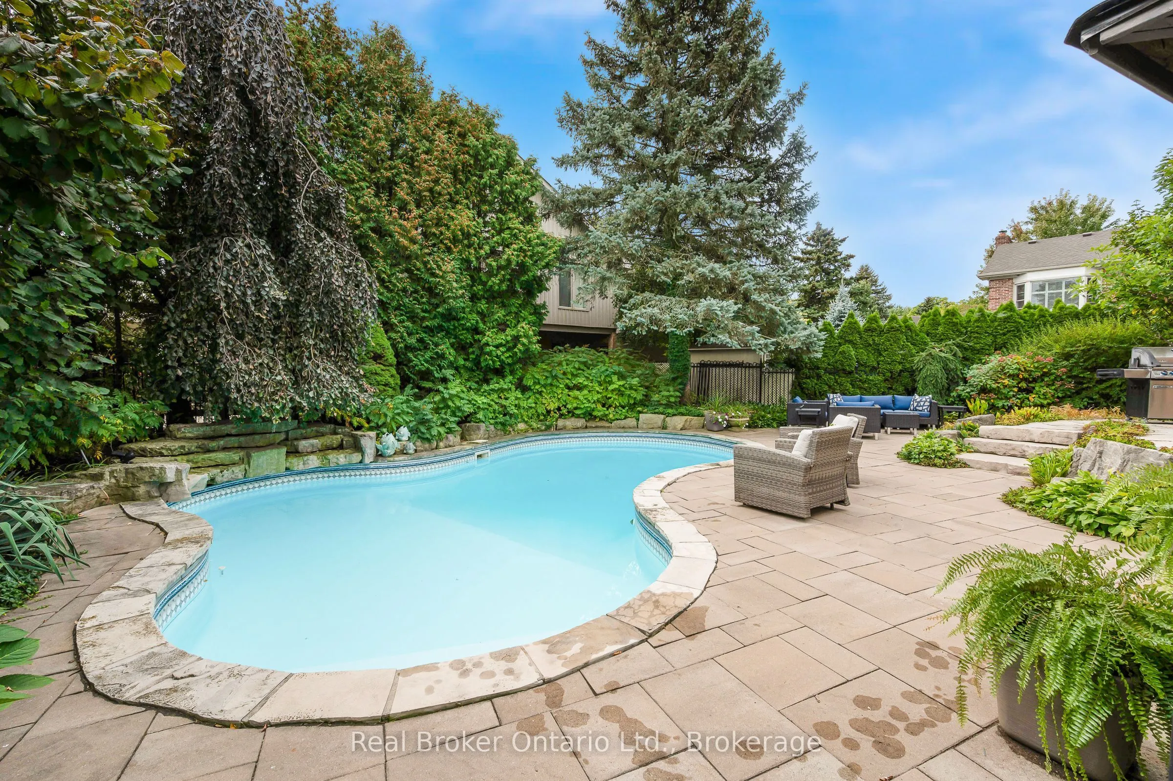 3270 Shelburne Place