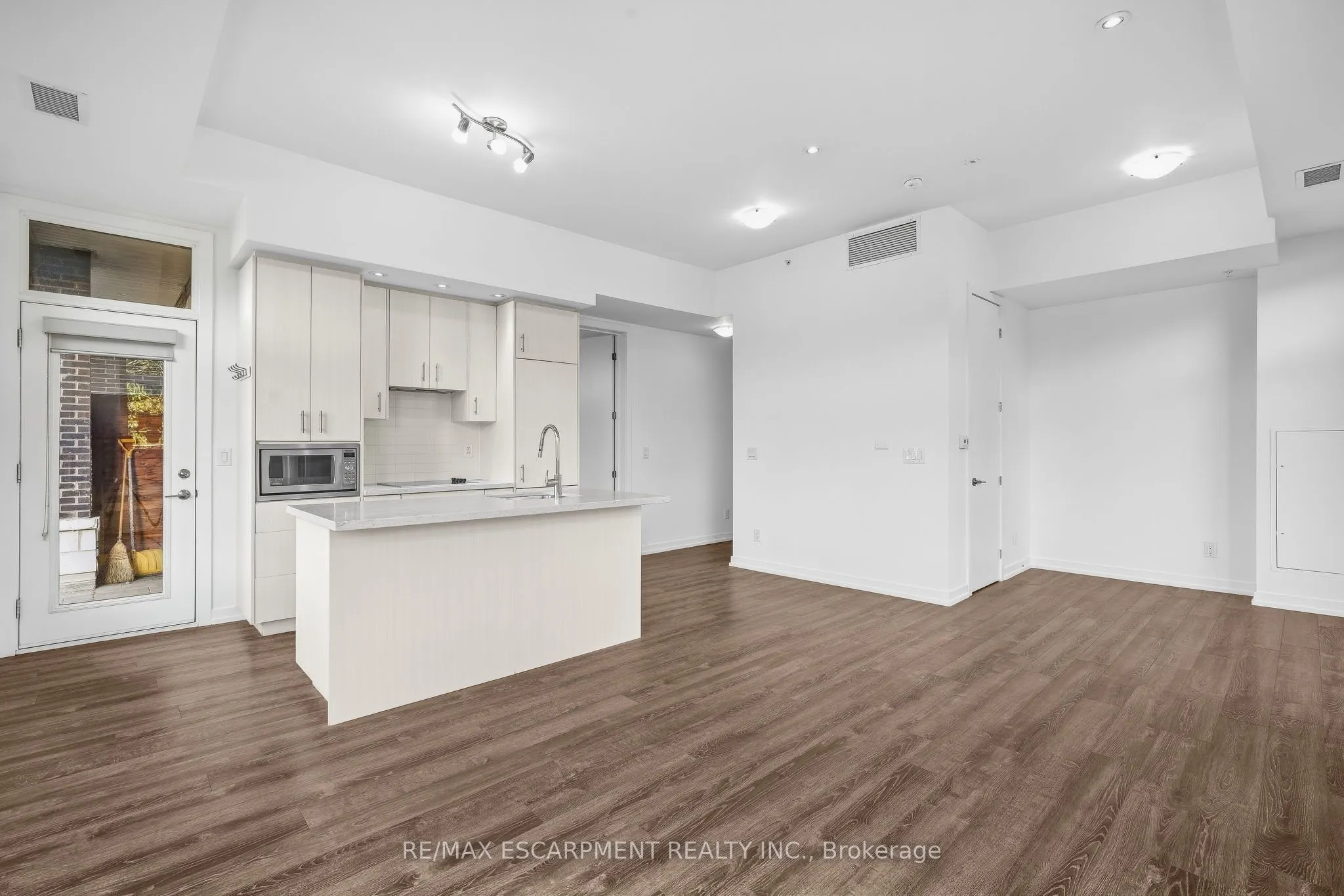 457 Plains Road E #108
