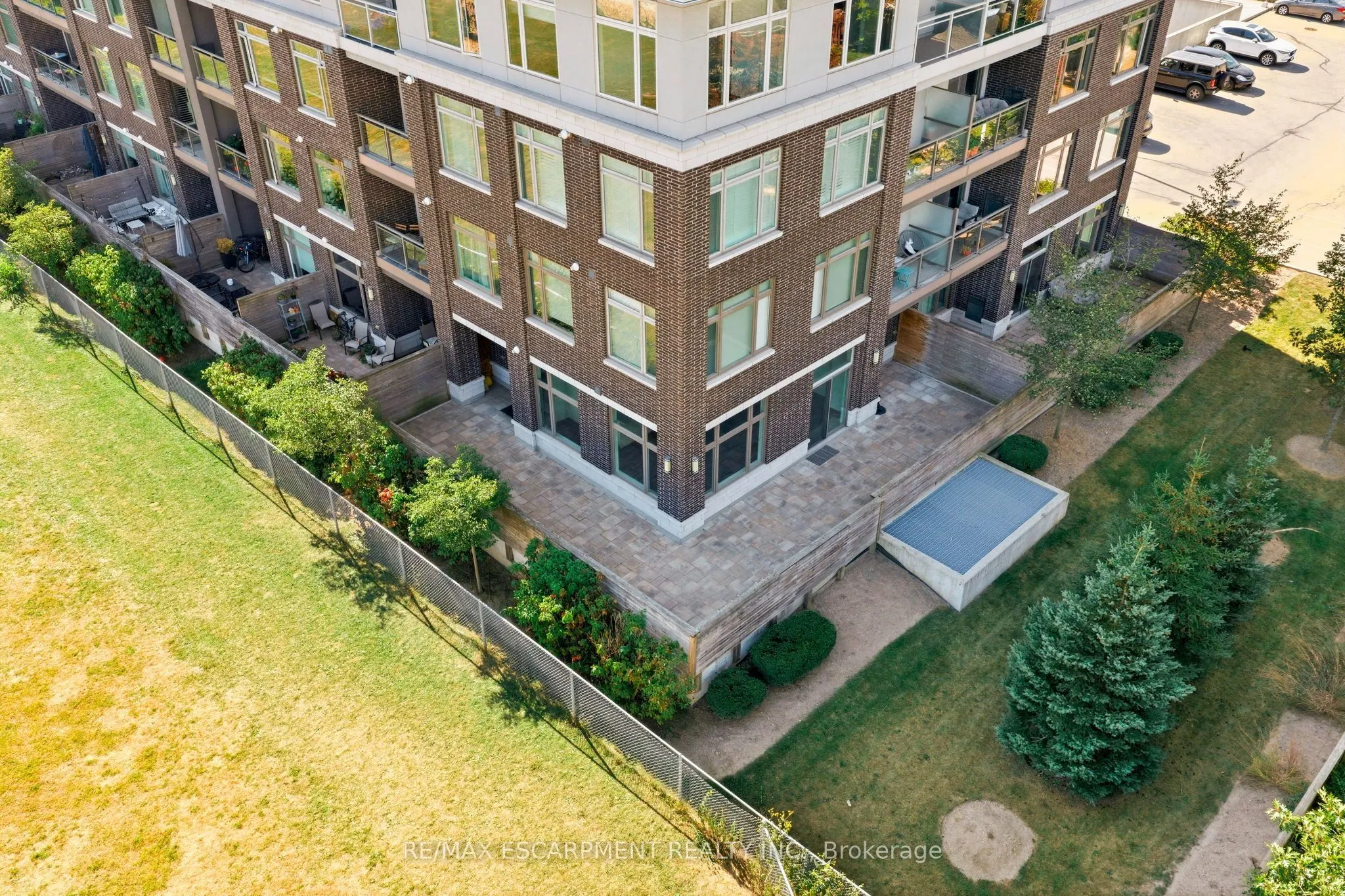 457 Plains Road E #108