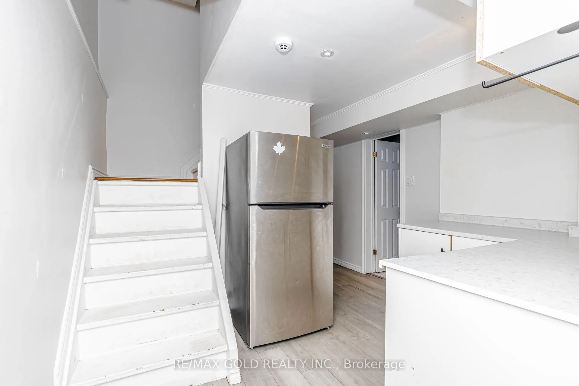 240 Simmons Boulevard