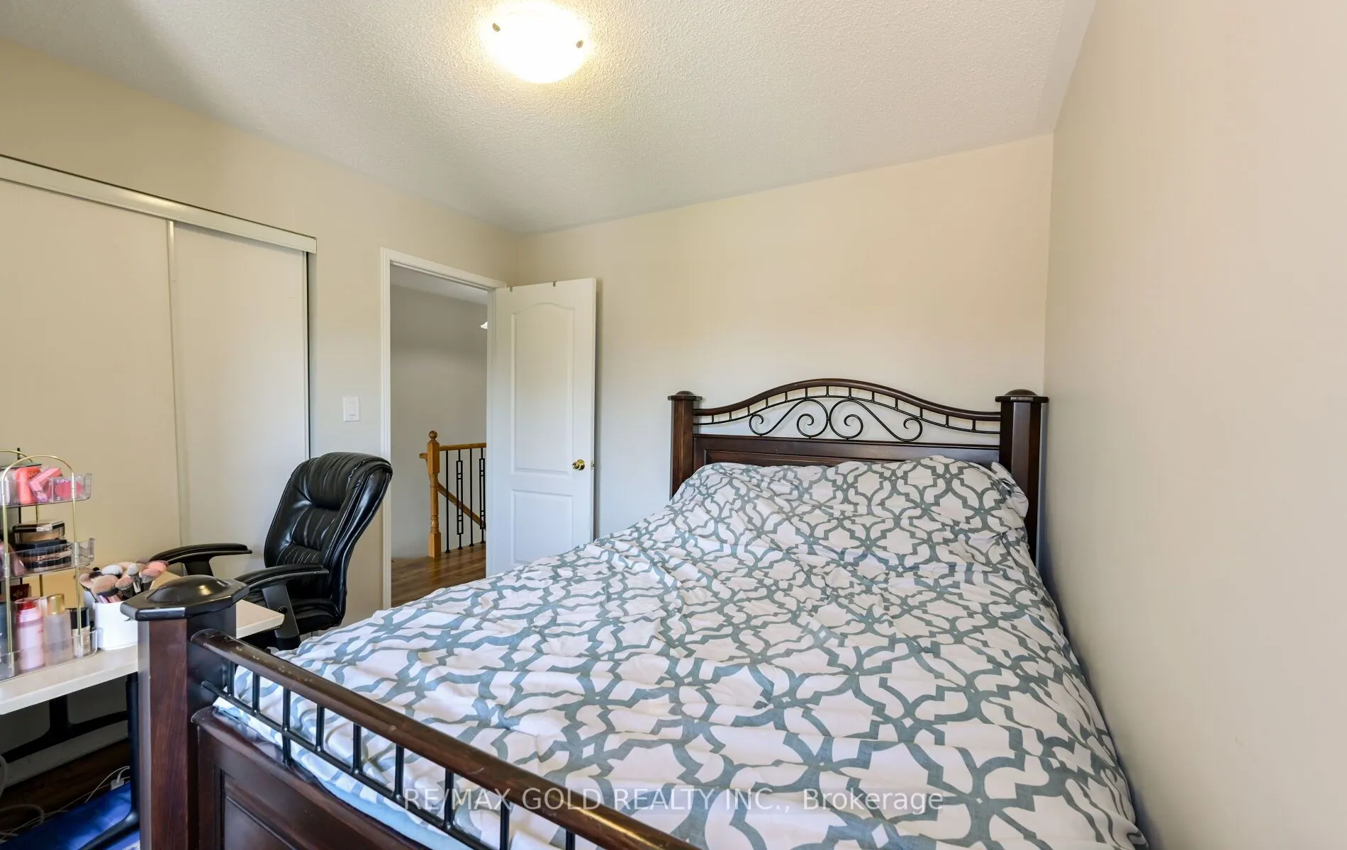 171 Fernforest Drive