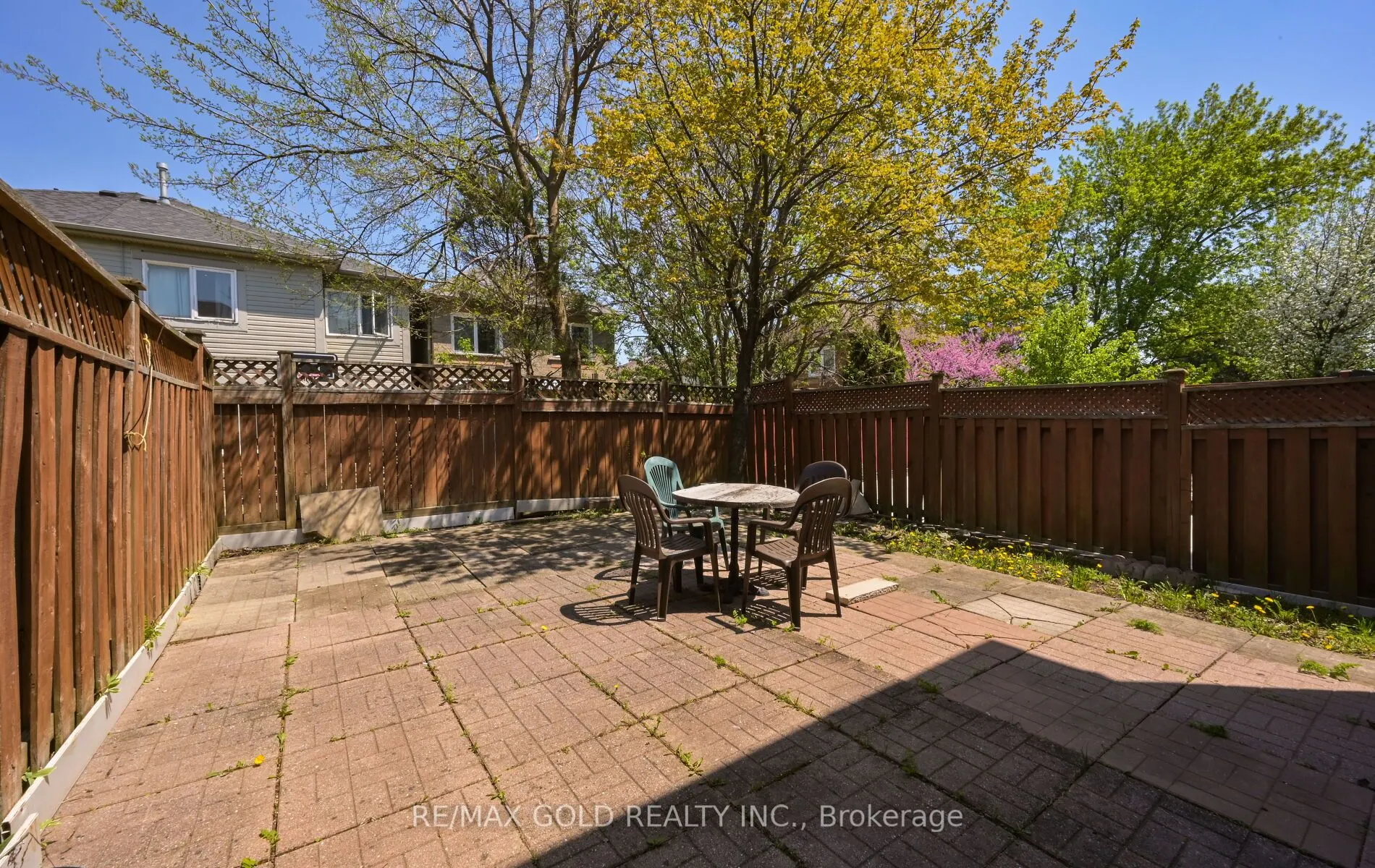 171 Fernforest Drive