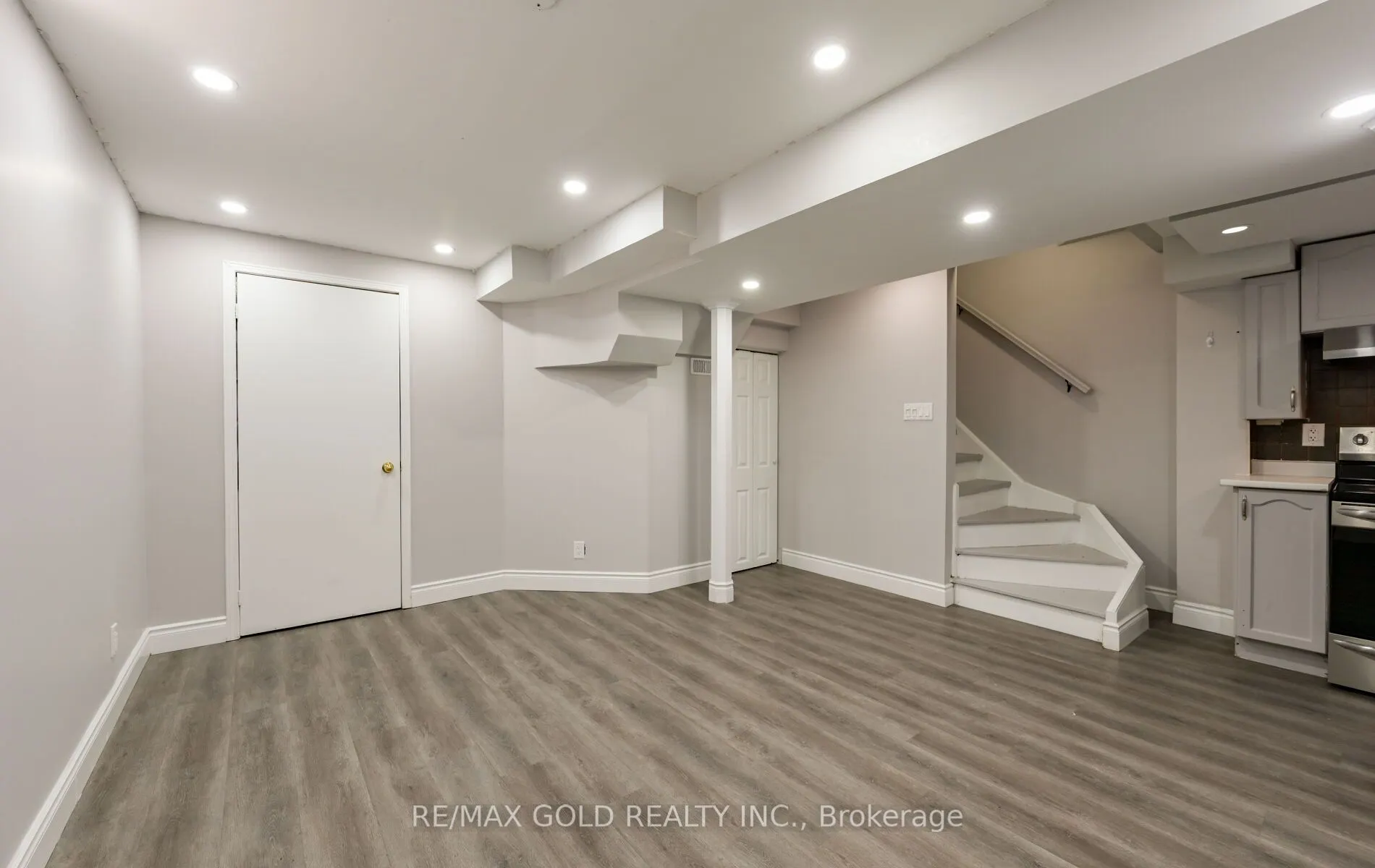 171 Fernforest Drive
