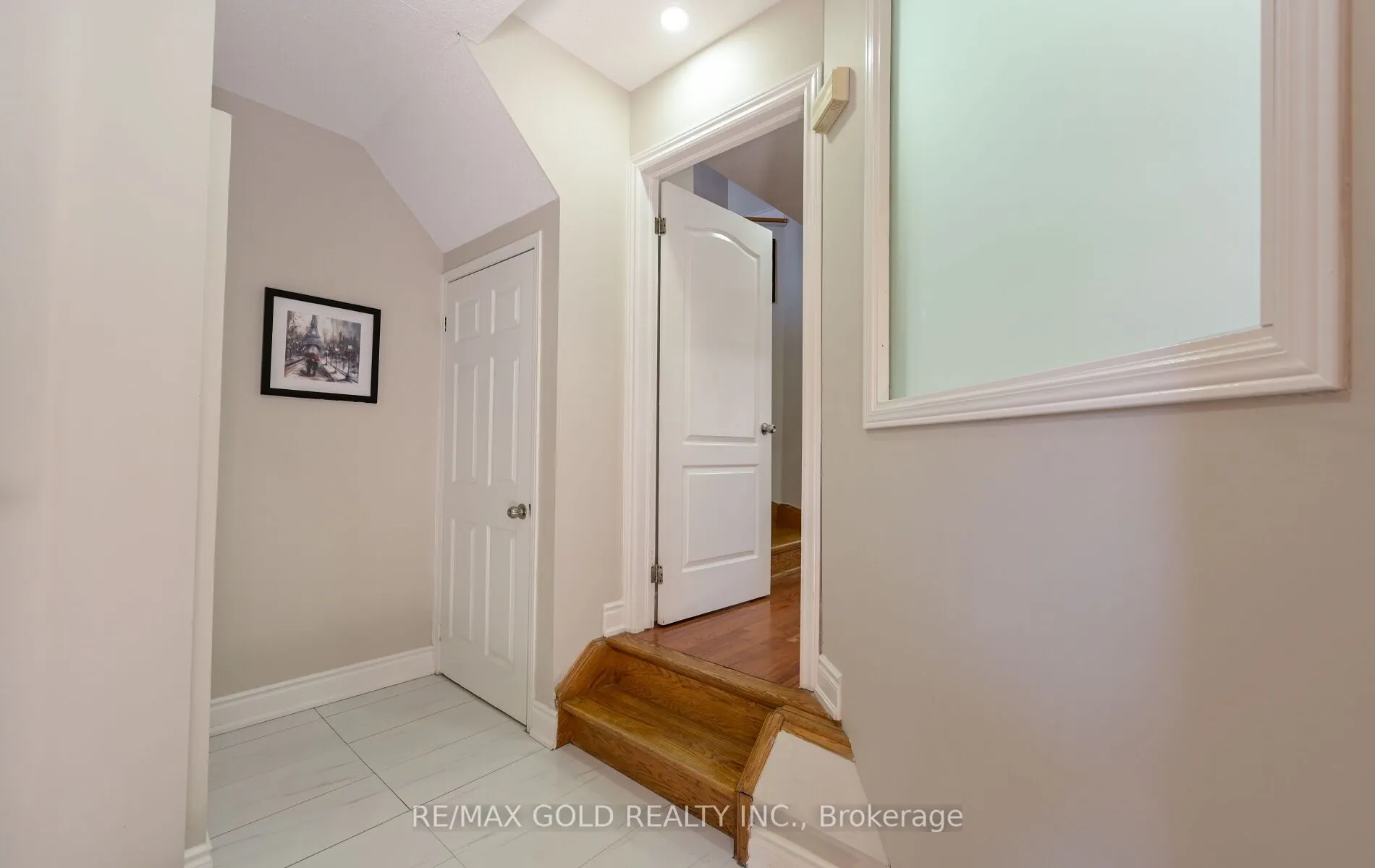 171 Fernforest Drive