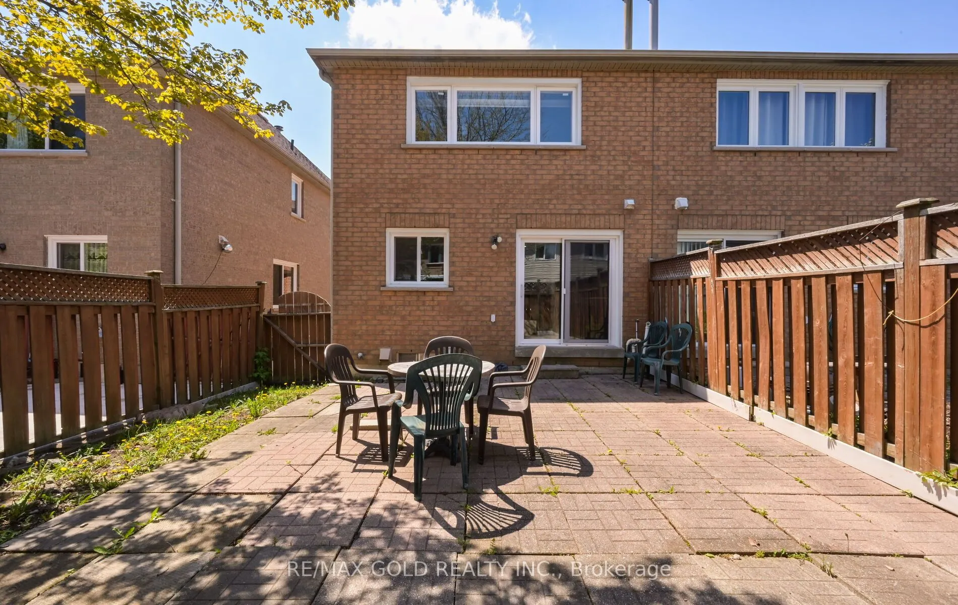 171 Fernforest Drive
