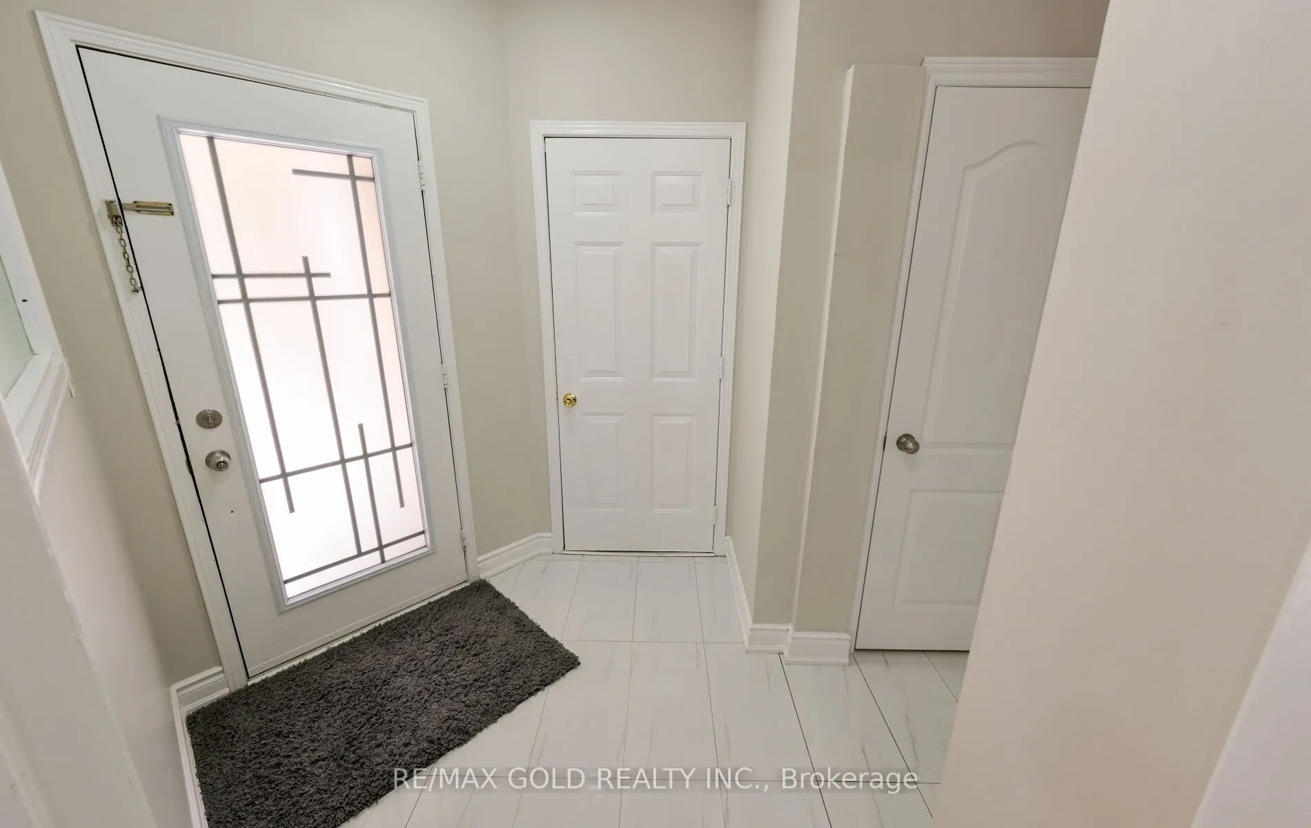 171 Fernforest Drive