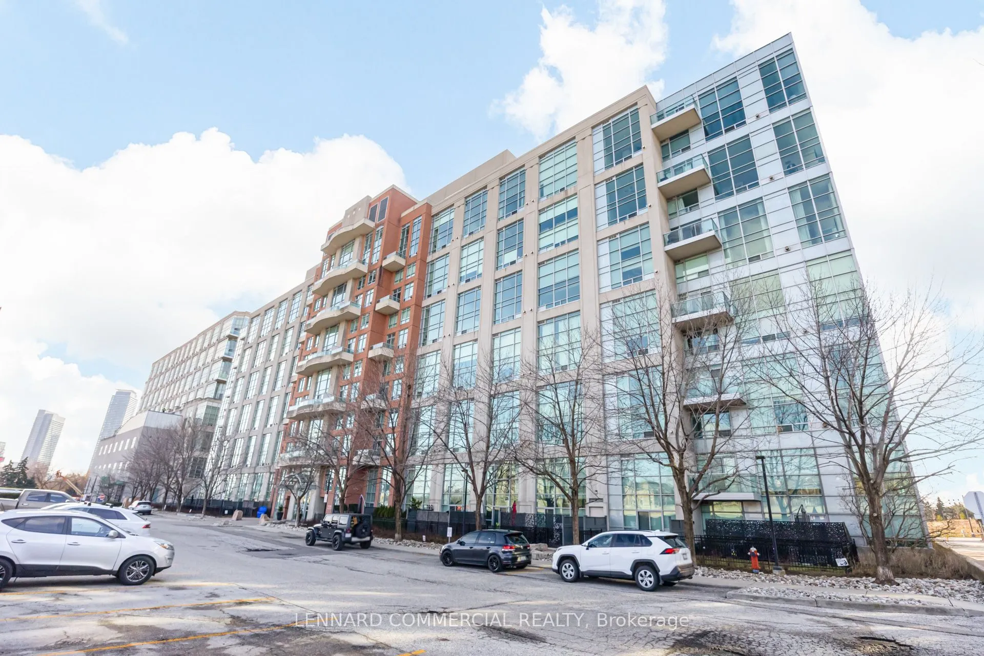 200 Manitoba Street #417