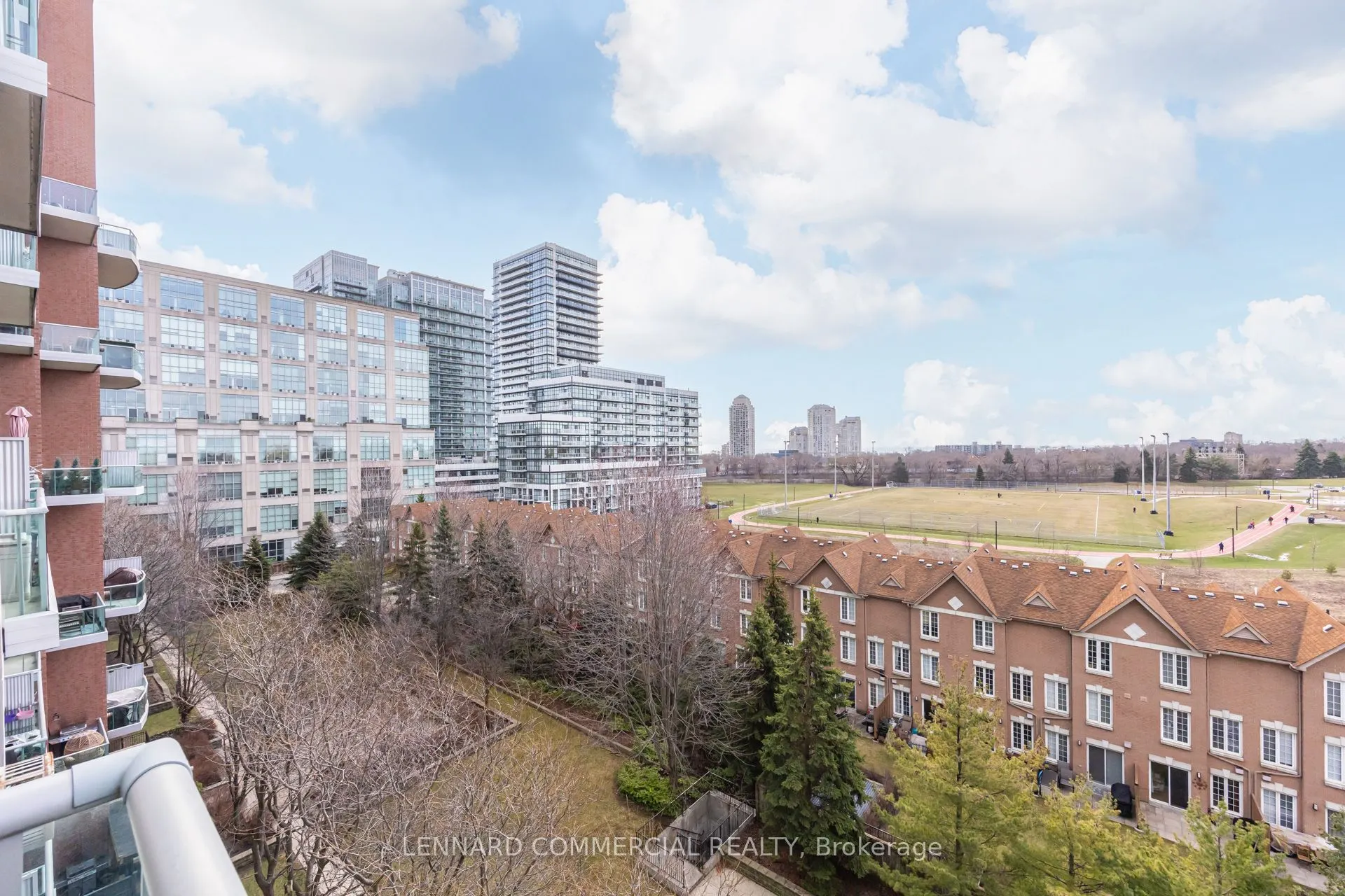 200 Manitoba Street #417