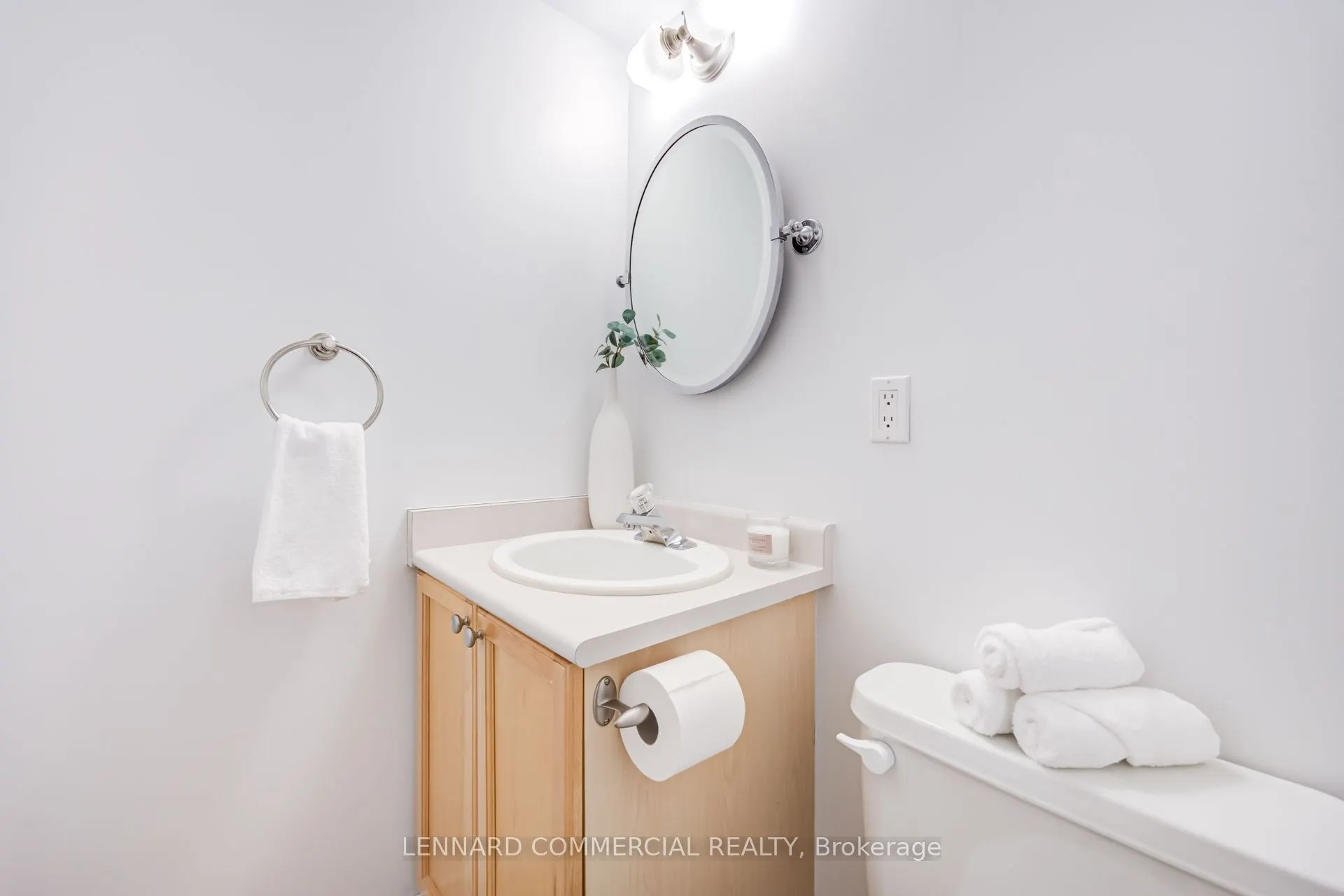 200 Manitoba Street #417
