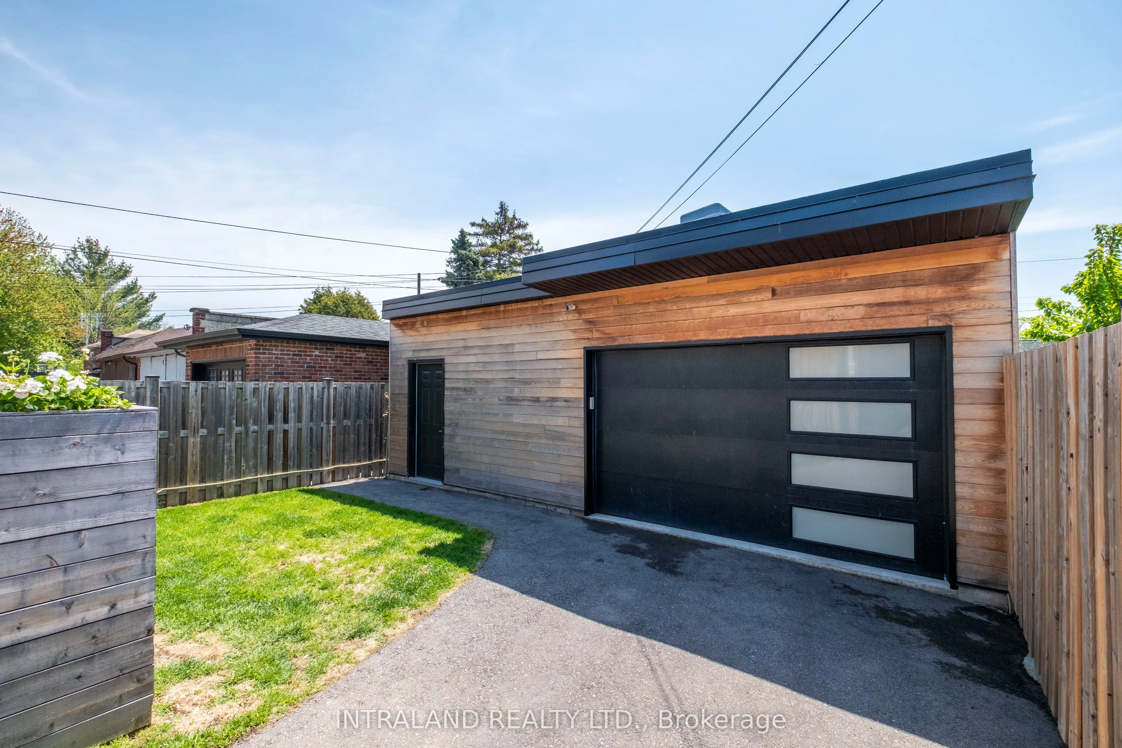 39 Chandos Avenue
