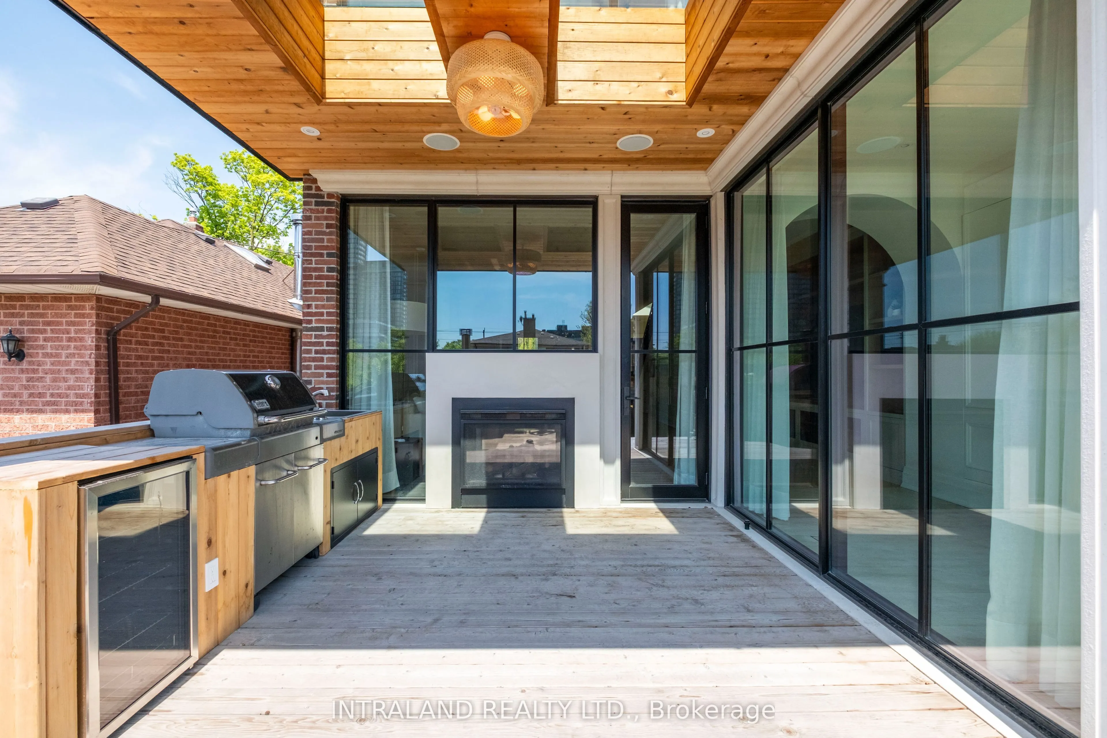 39 Chandos Avenue