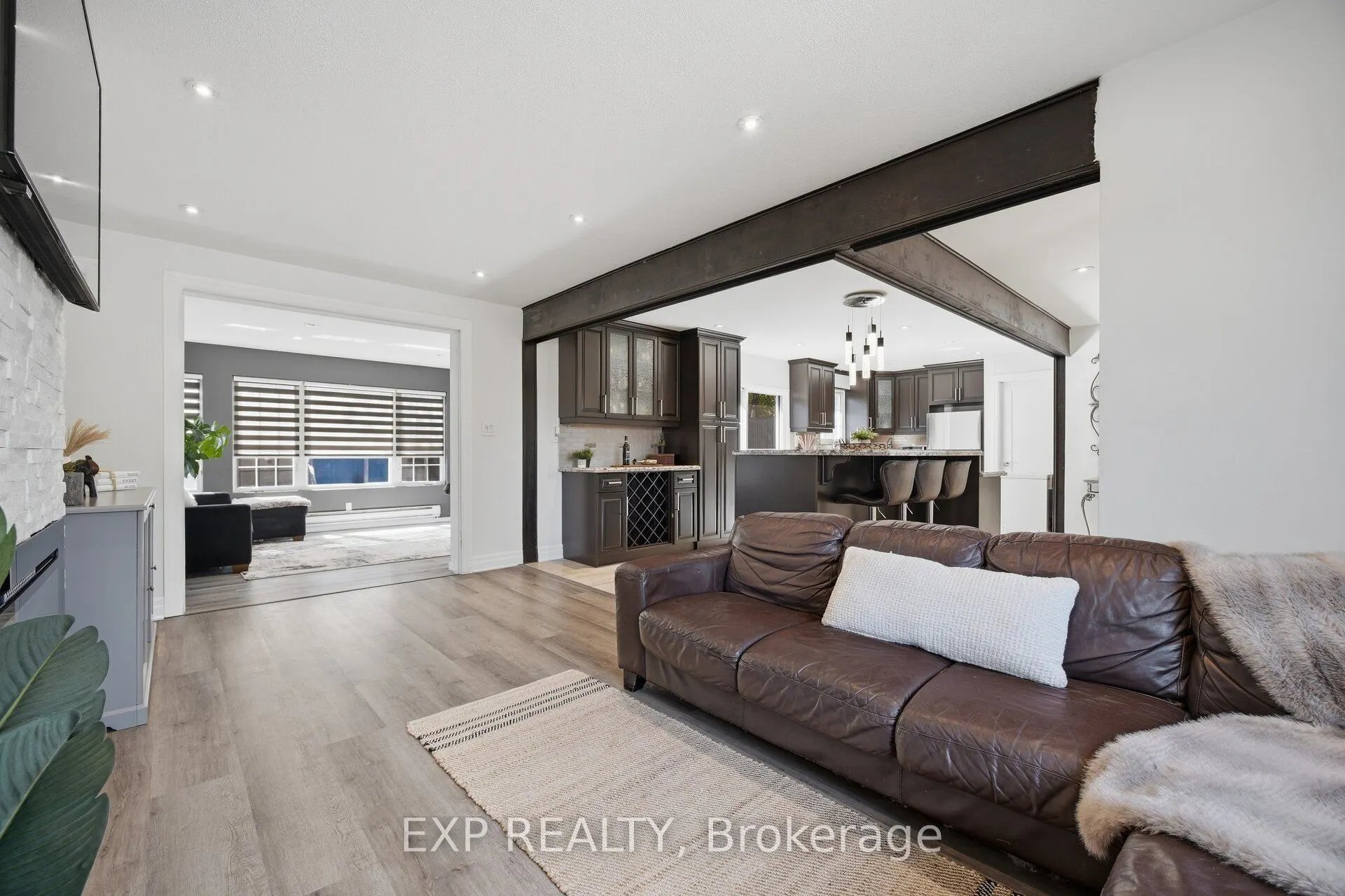 1262 Kelly Road