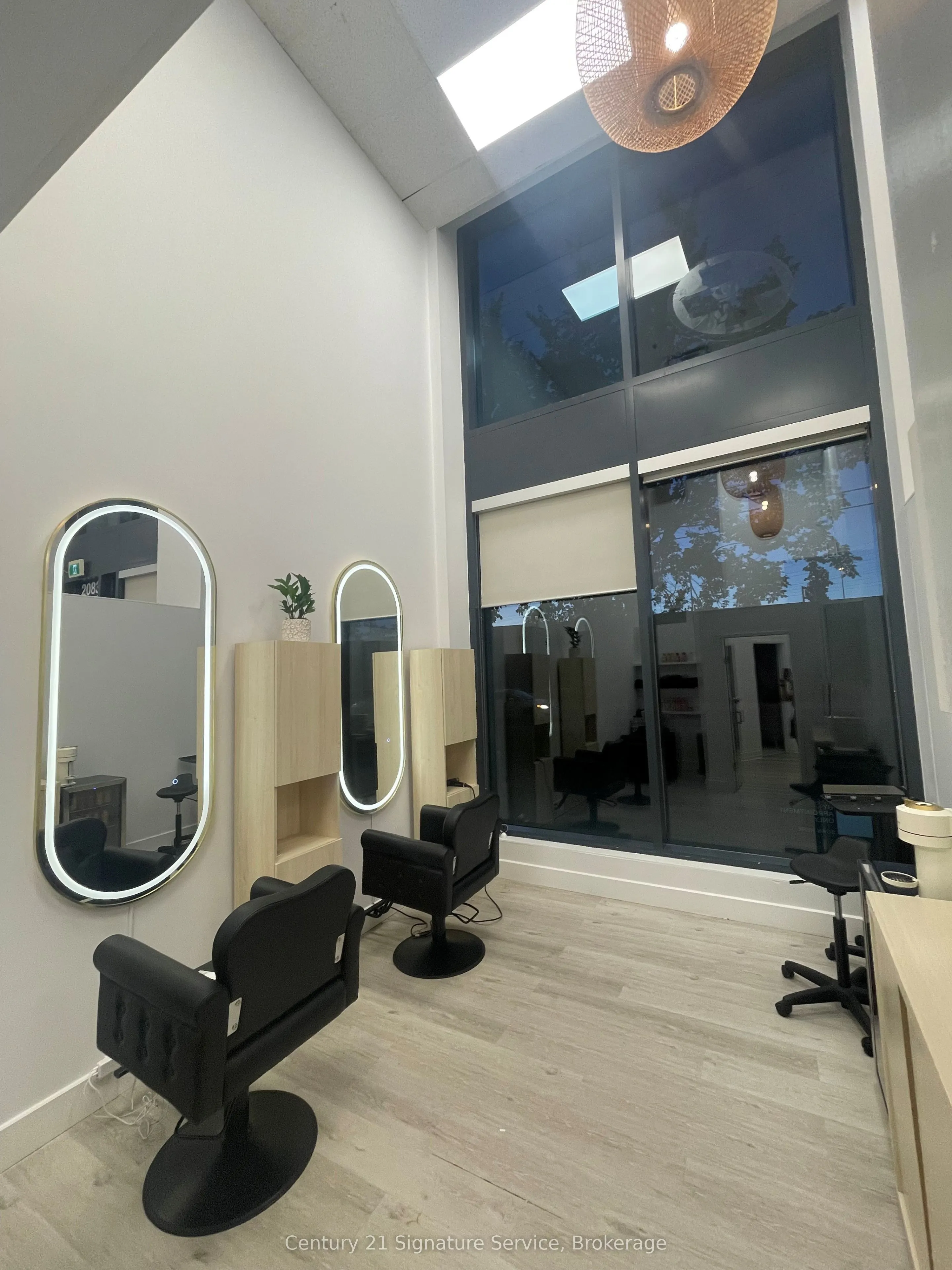 2083 Lakeshore Boulevard W #3D