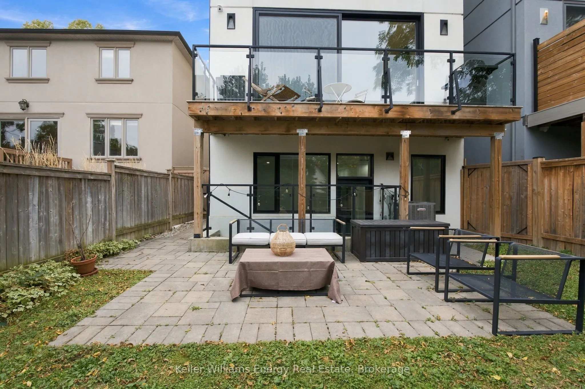 17 Walford Road