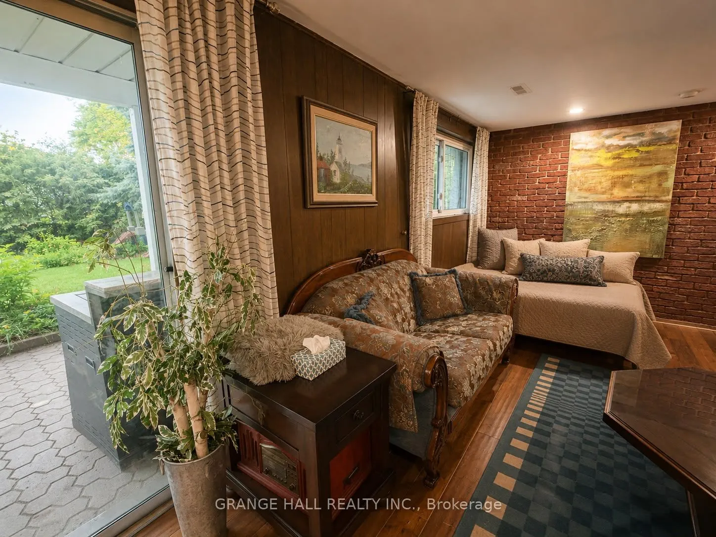 210 Lloyd Manor Road