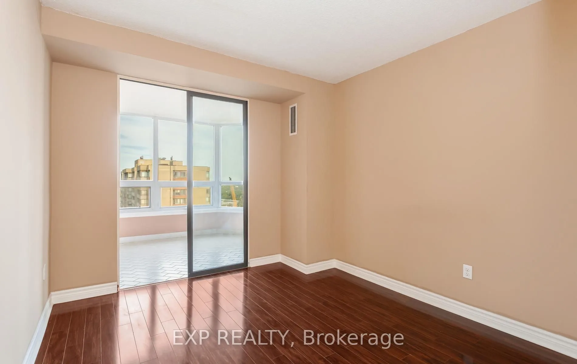 8 Lisa Street E #1506